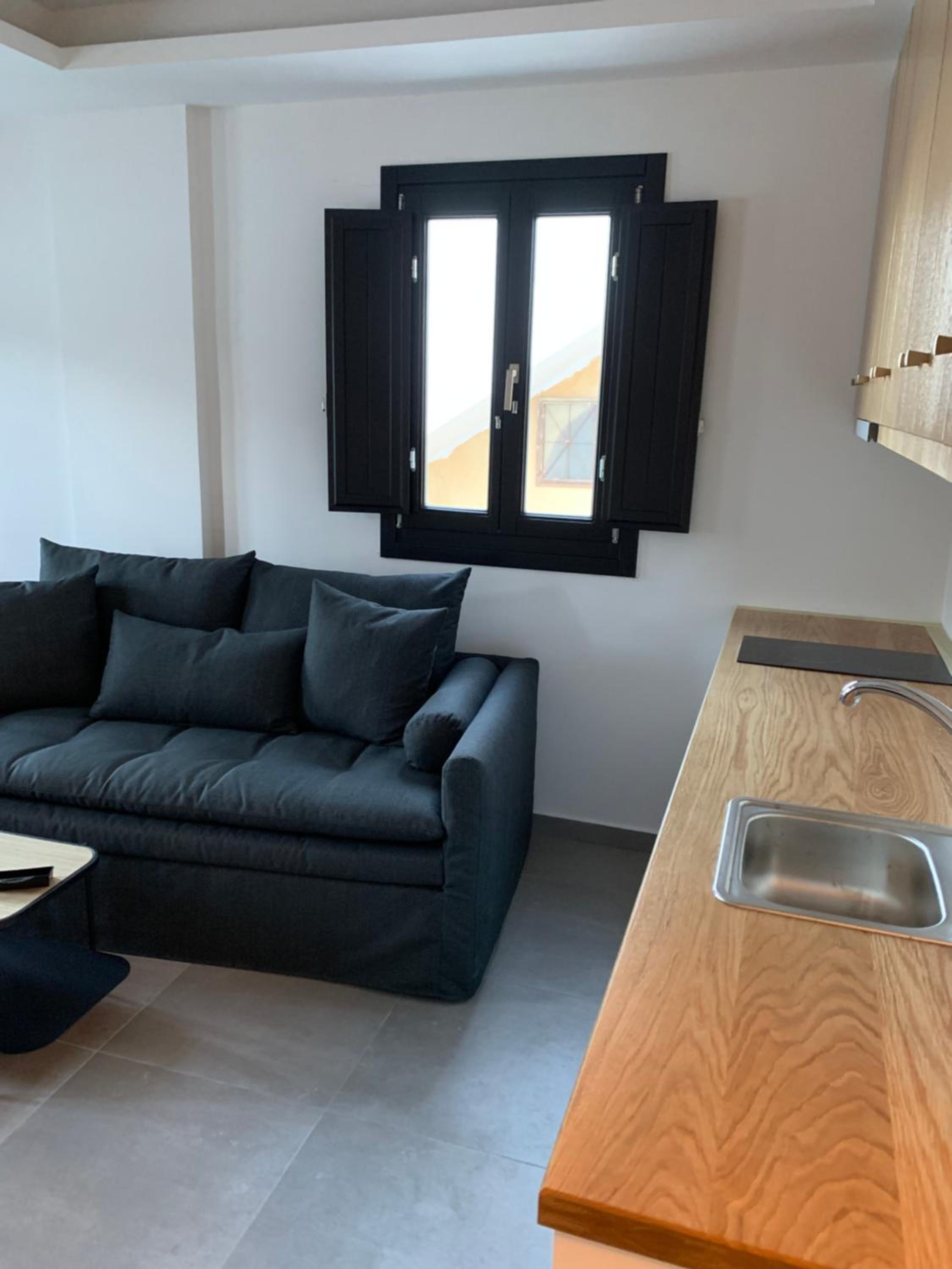 Nostos Apartments Kamari