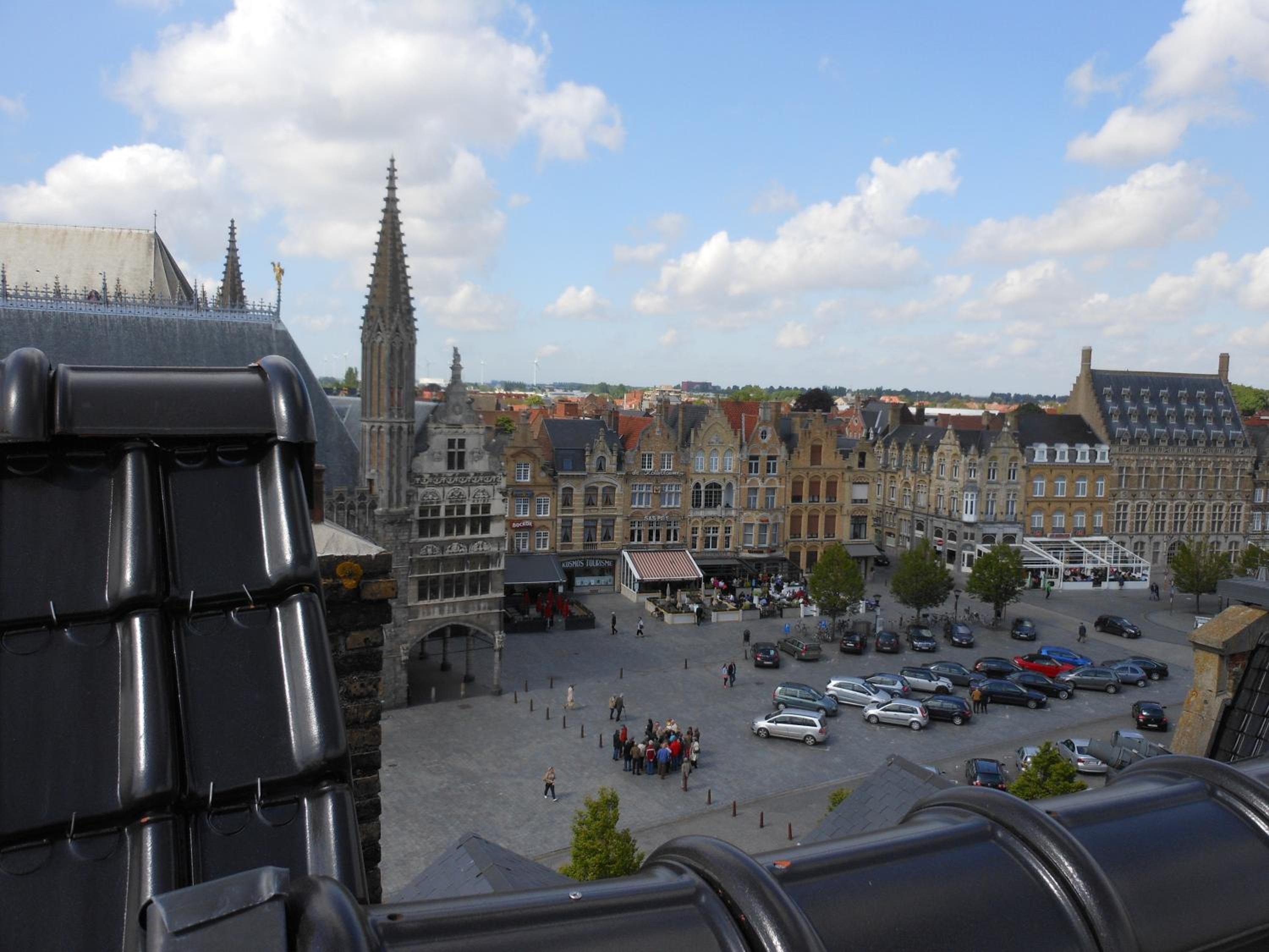 Holiday Home Ieper Market Square