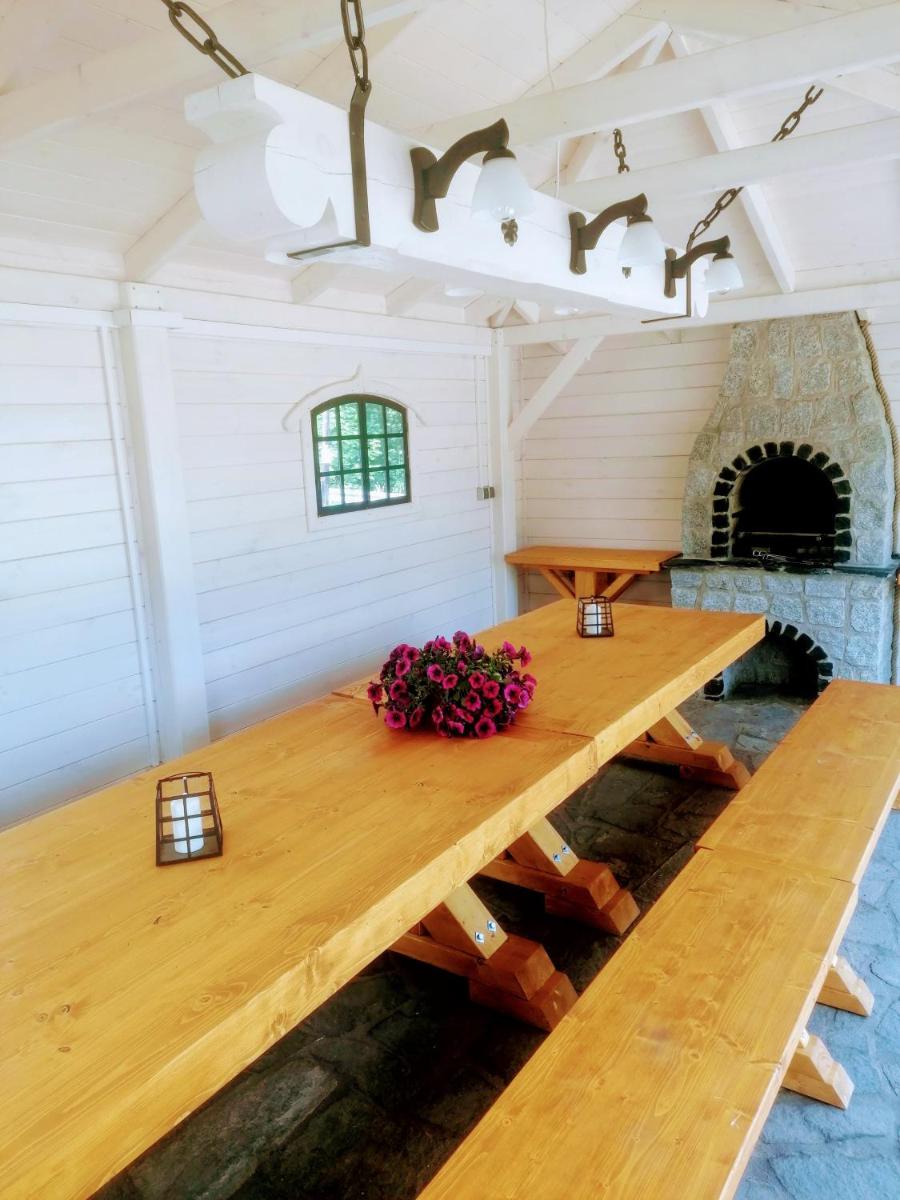 outdoor BBQ area