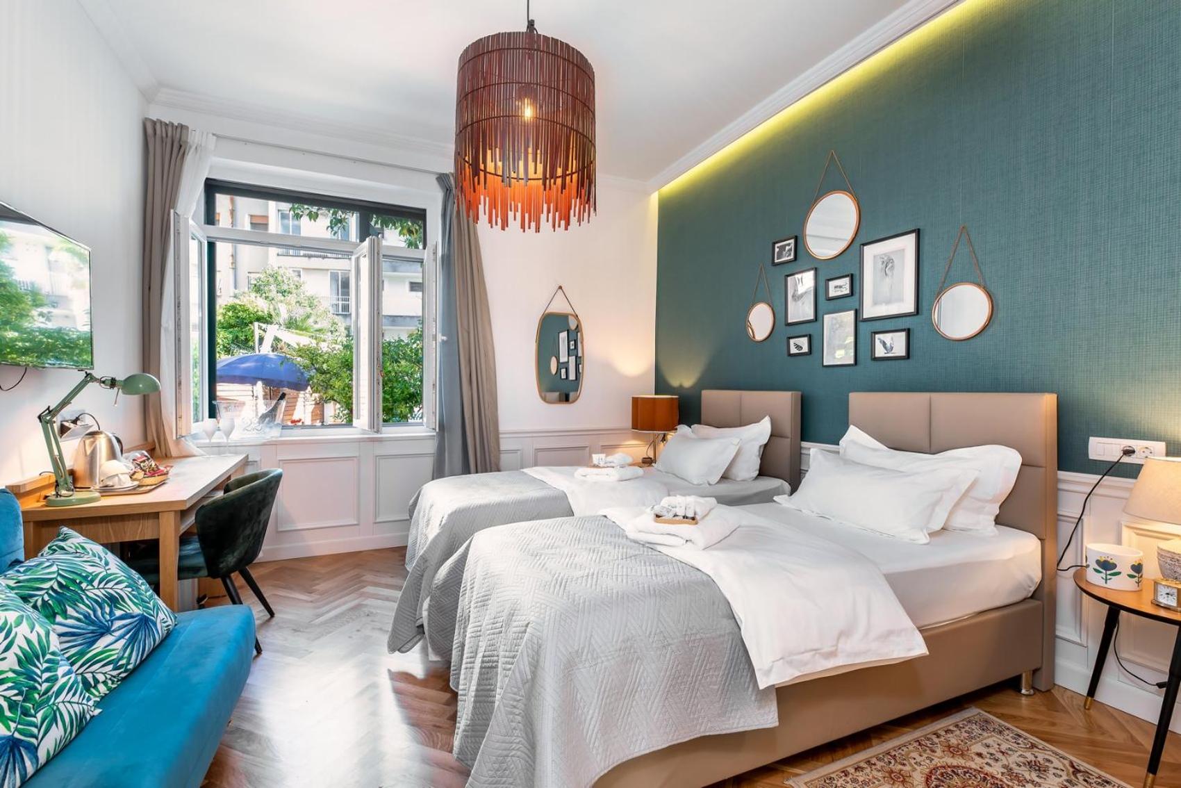 Evala luxury rooms with pool and garden