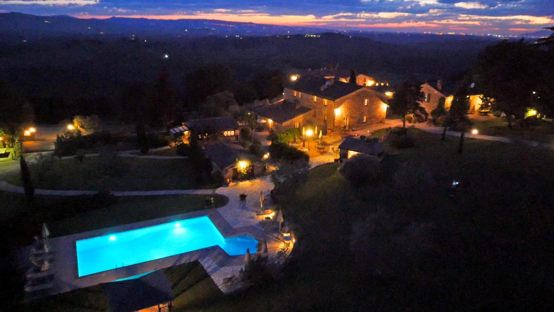 Agriturismo Casavaiano view 2