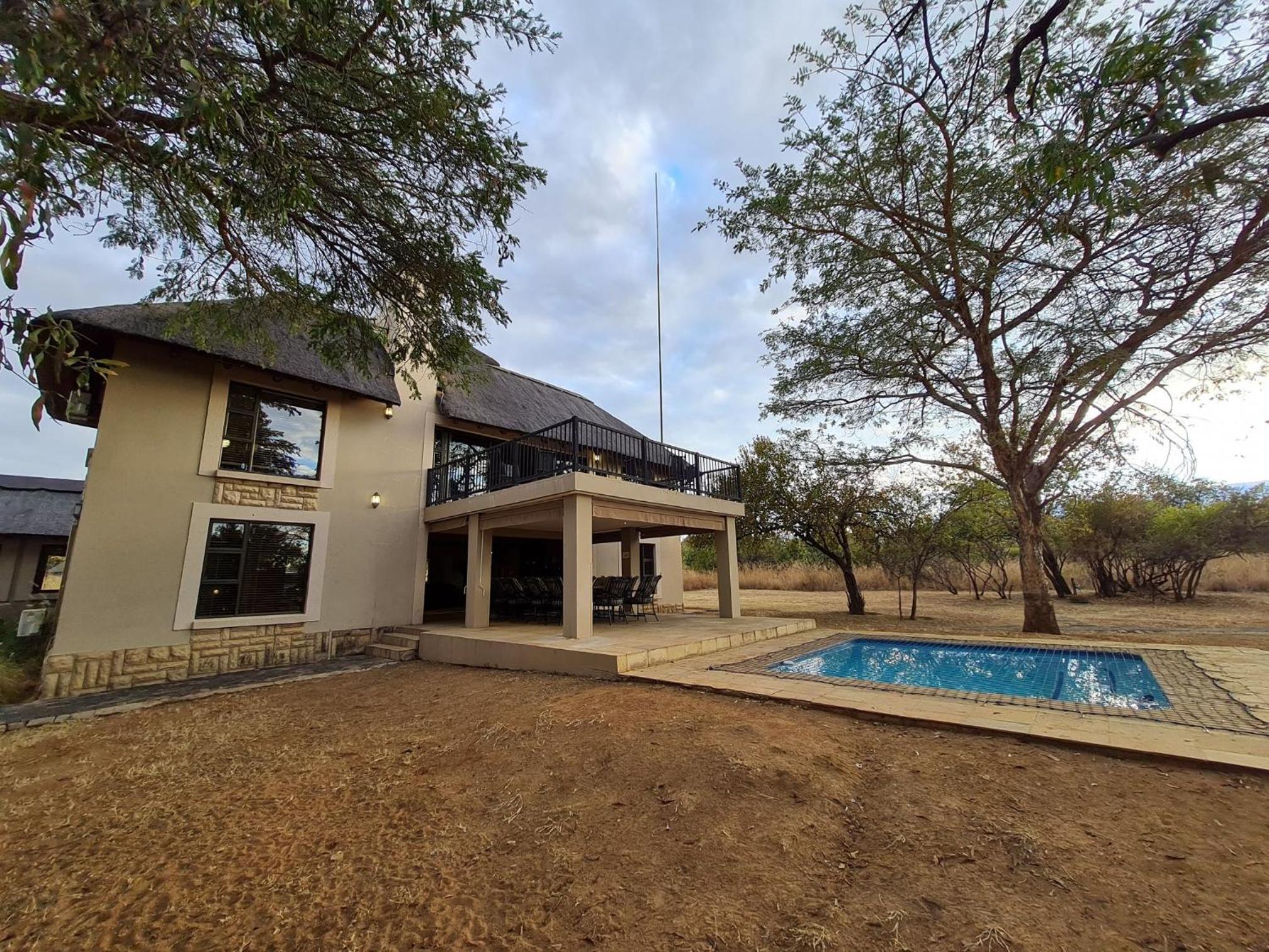 Pumba's Place Zebula 6 Bedroom House view 4