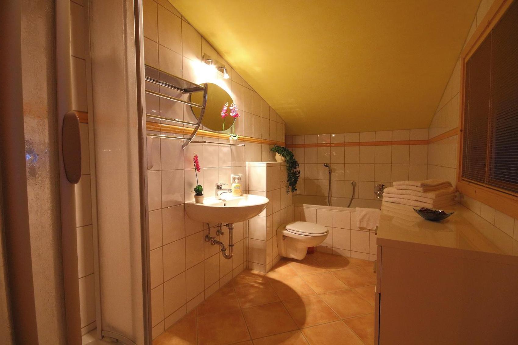 Photo 50
