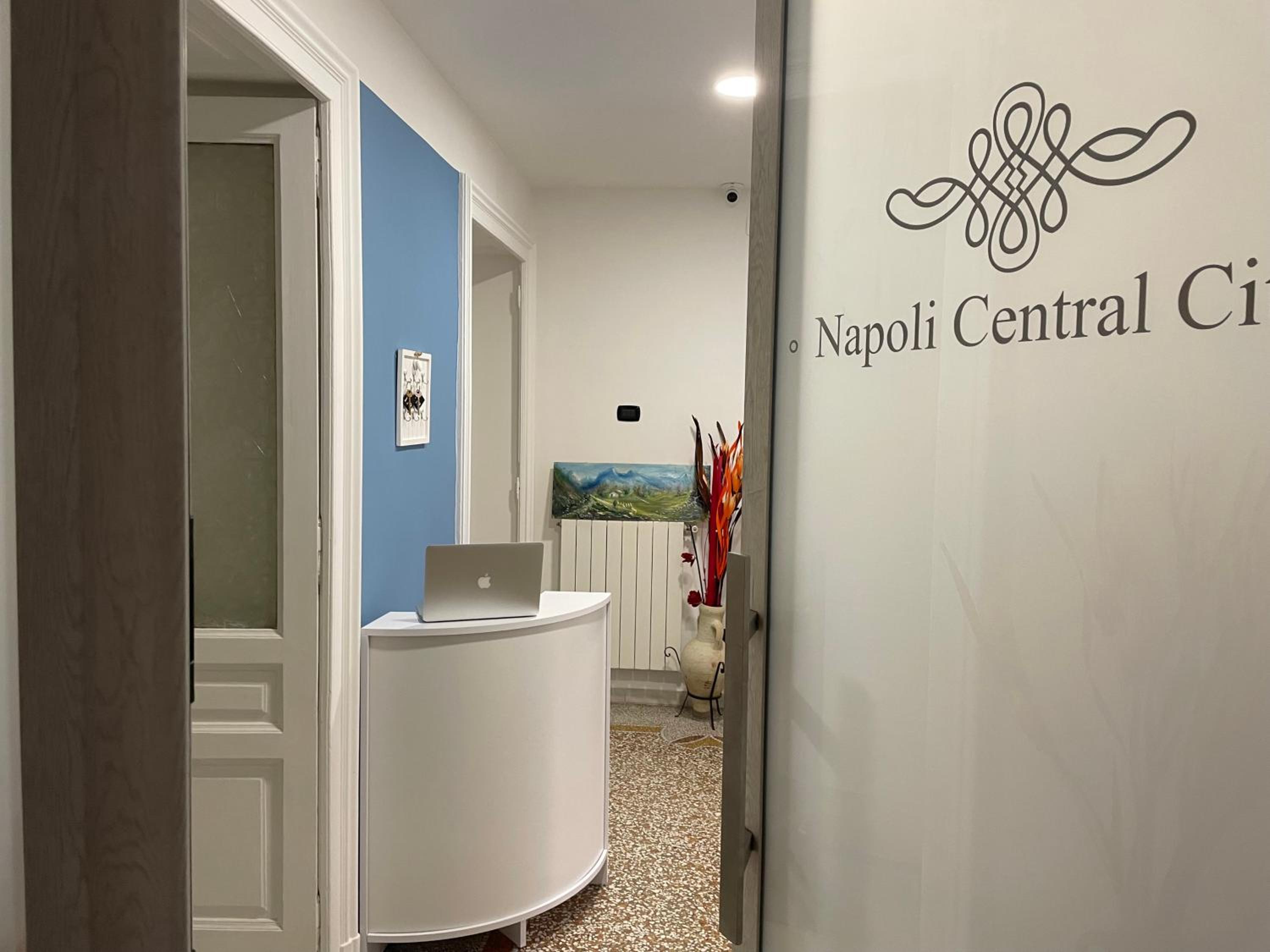 Napoli Central City