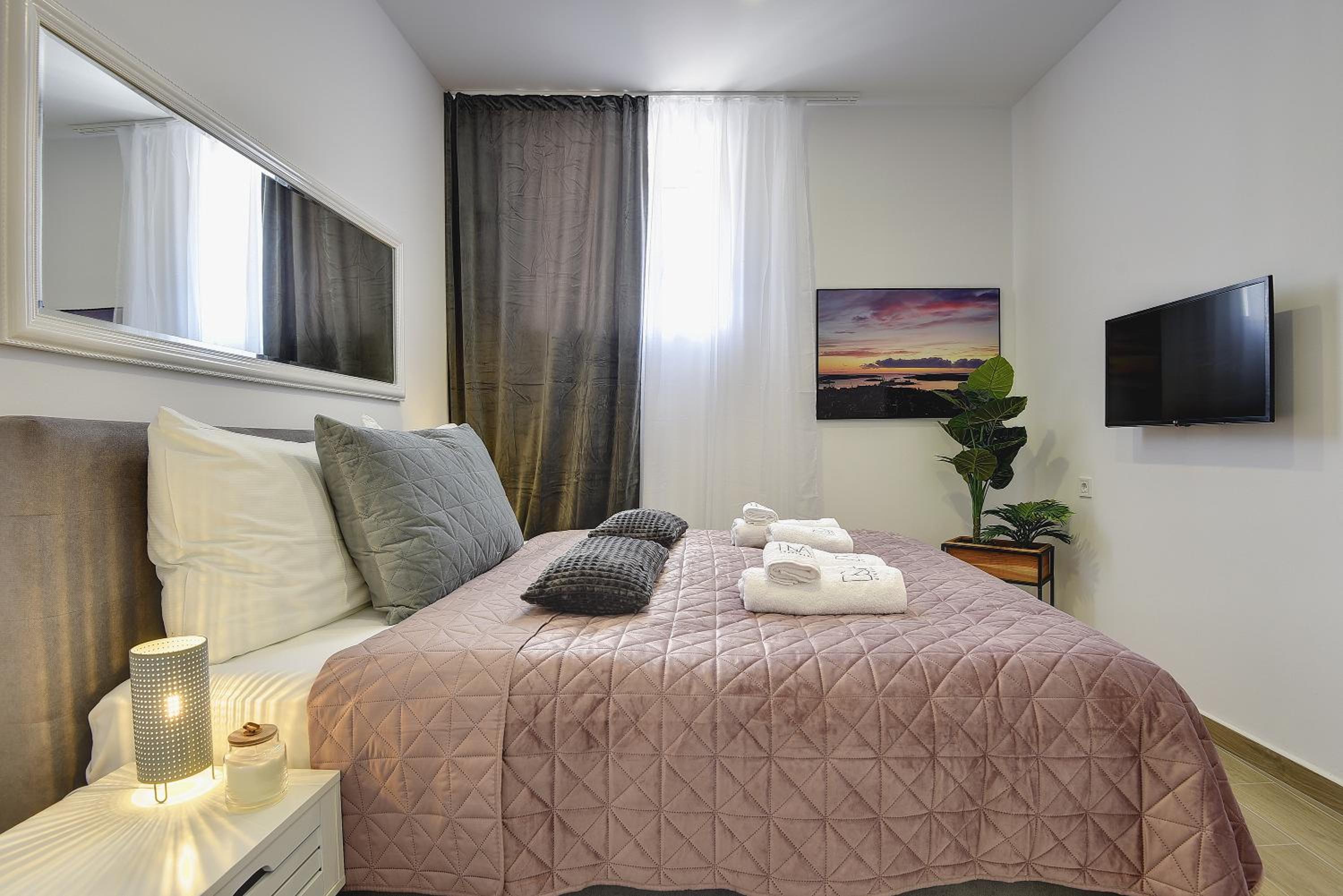 D&A Central Luxury Apartments — photo 2