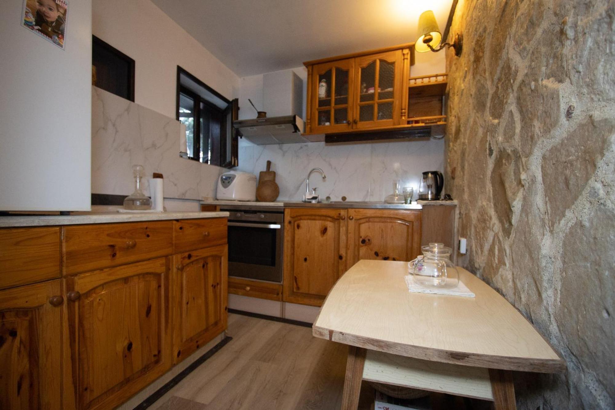 The Old Grocery, Guest Rooms
