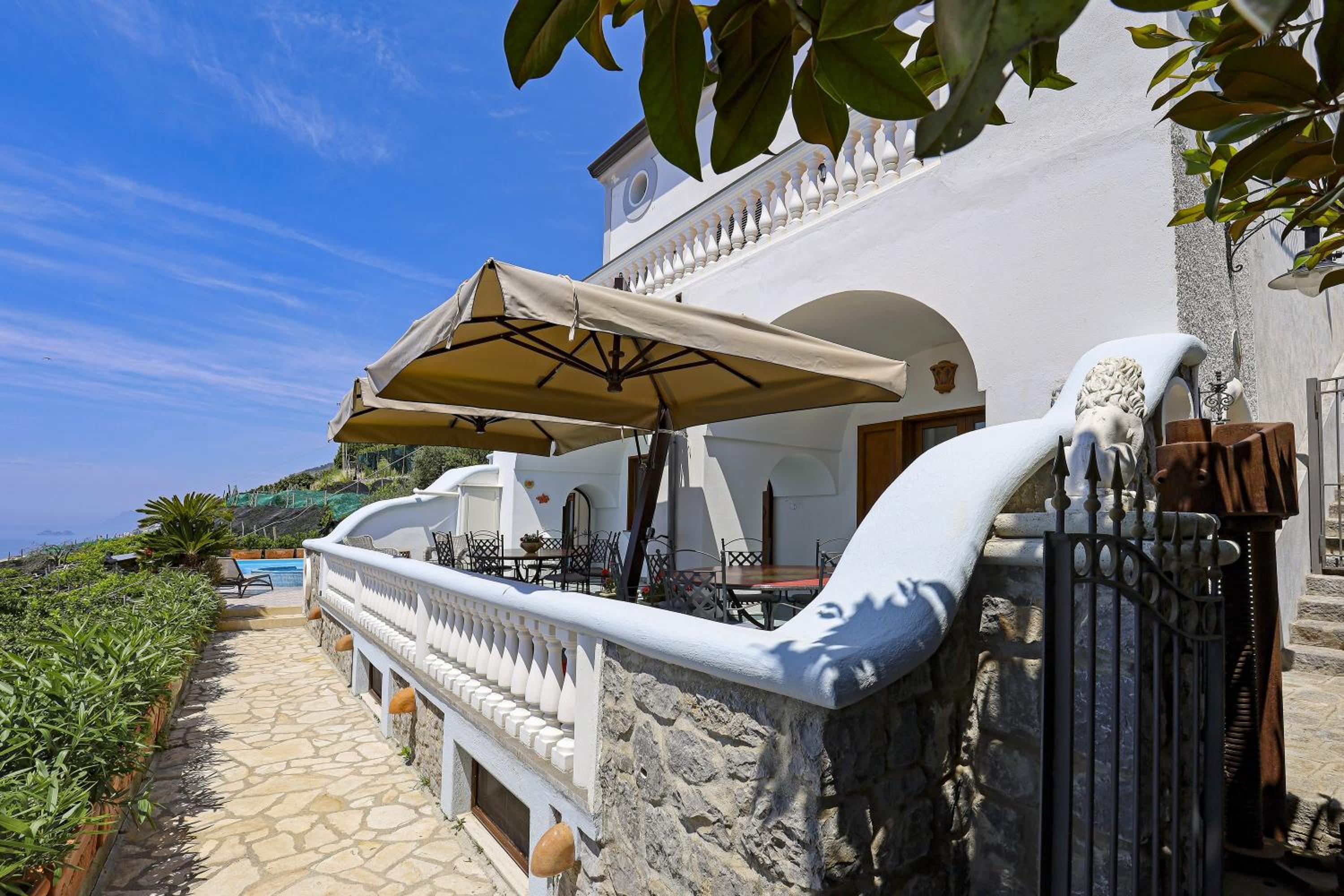 Villa Elena view 5