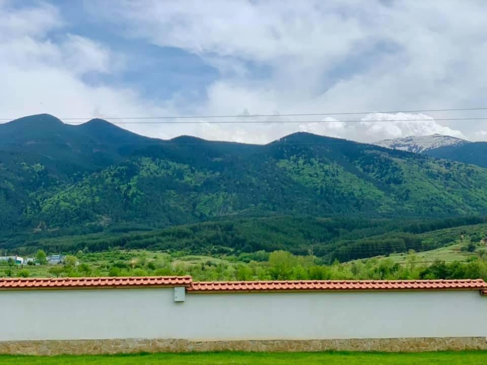 Къщи за гости “Планински Рай” Mountain Paradise