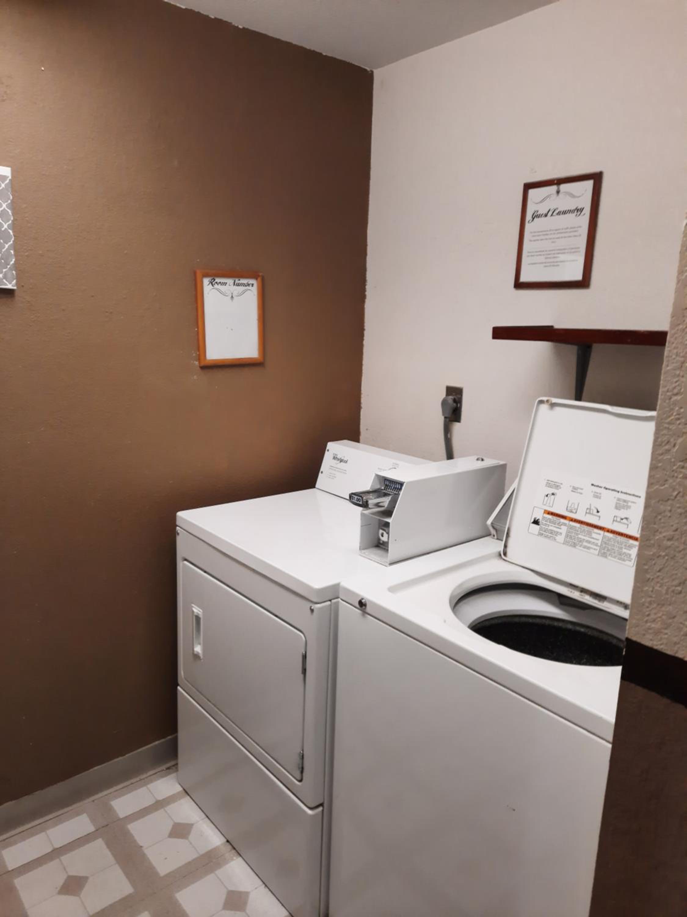 Watertown Vacations - Super 8 by Wyndham Watertown - Property Image 8