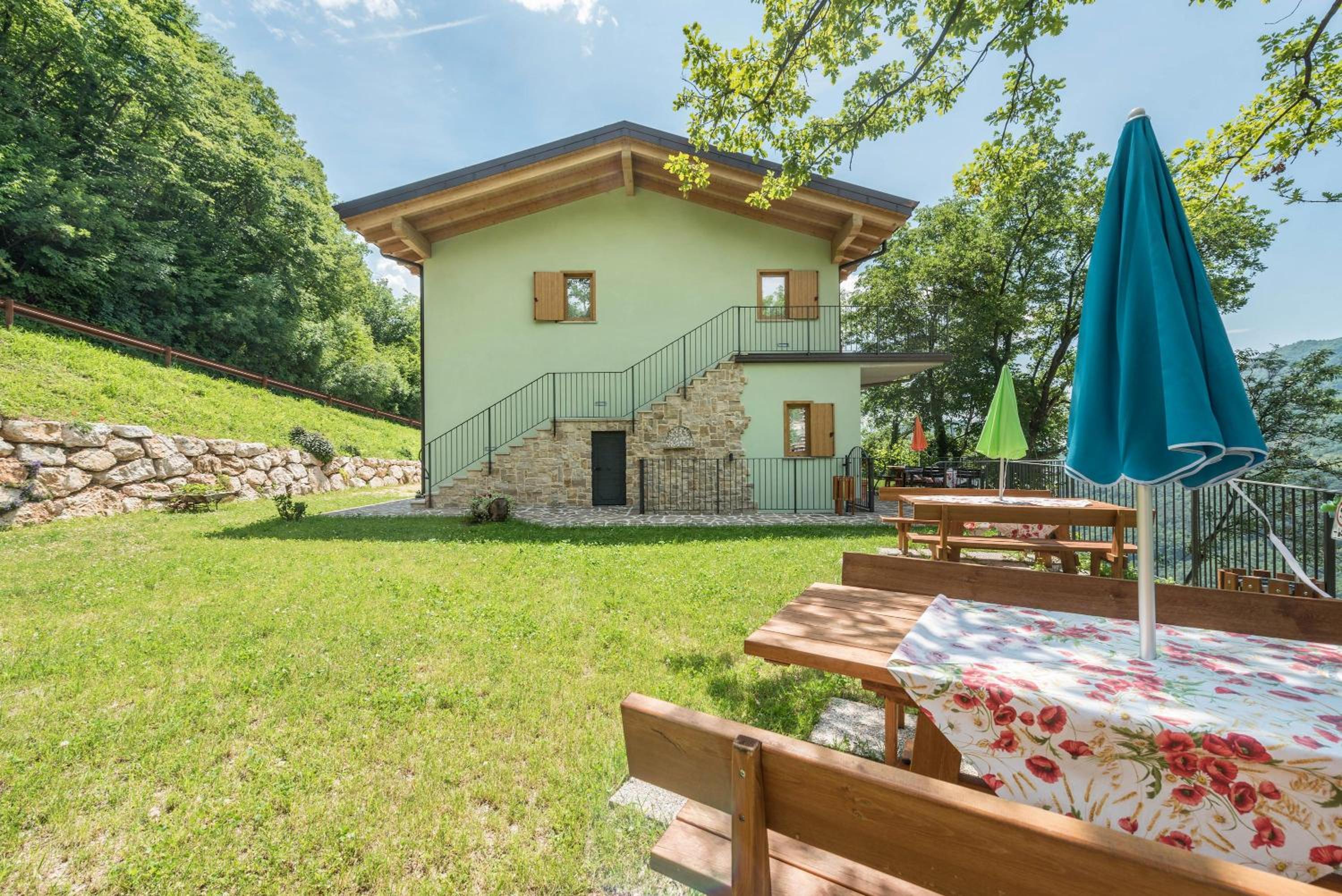Nonno Bigi Rosa view 5
