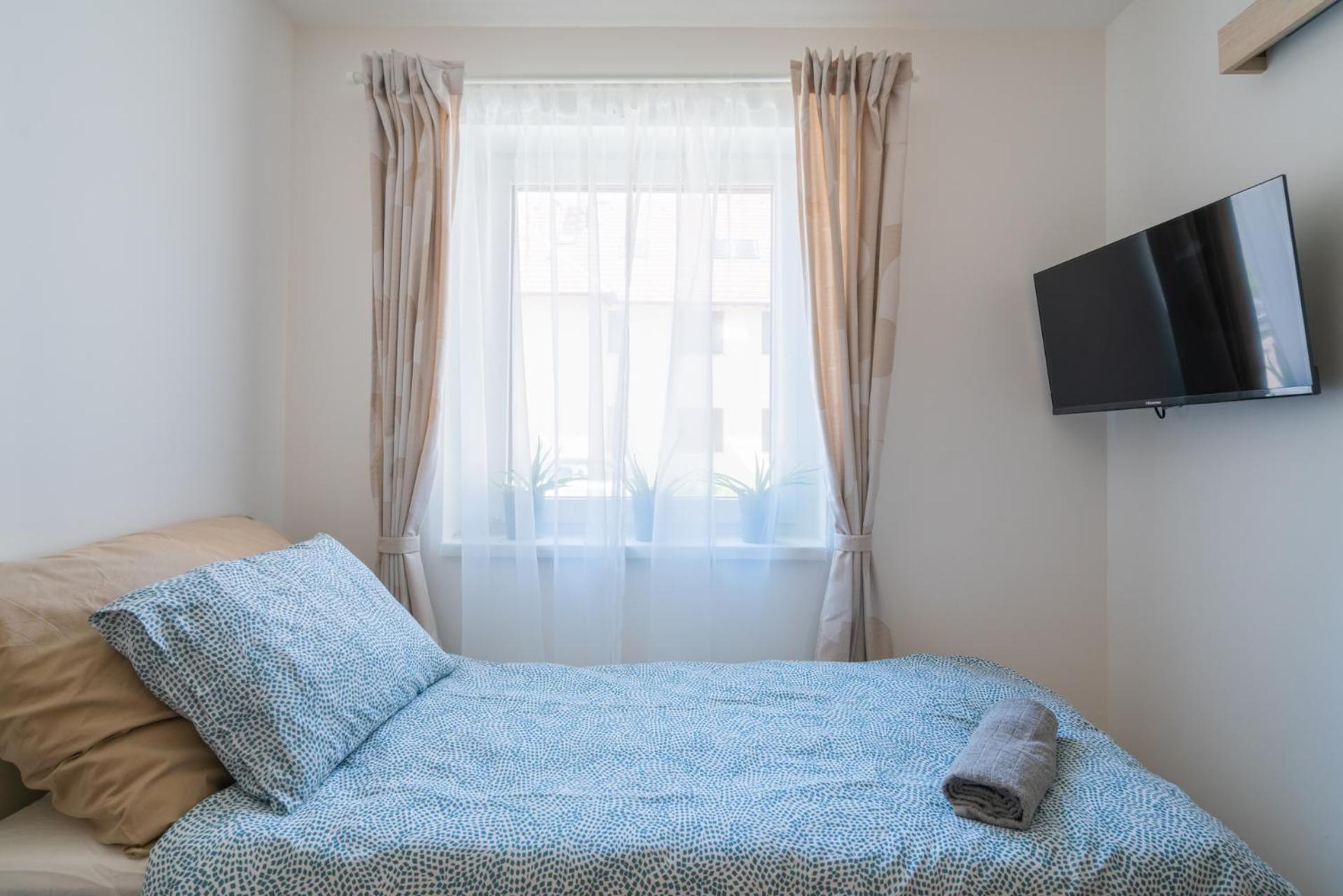 Captain’s Home Kenese Apartman view 5