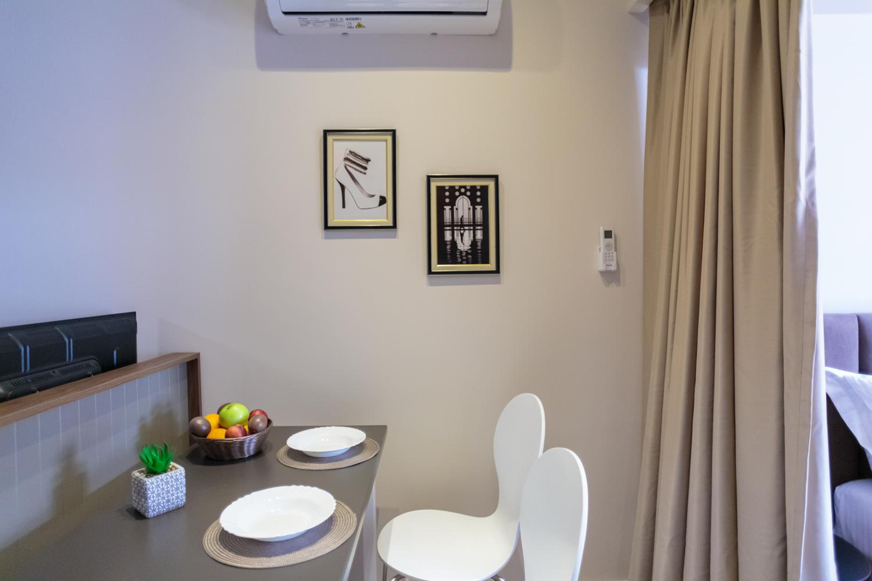 Porta Apartament
