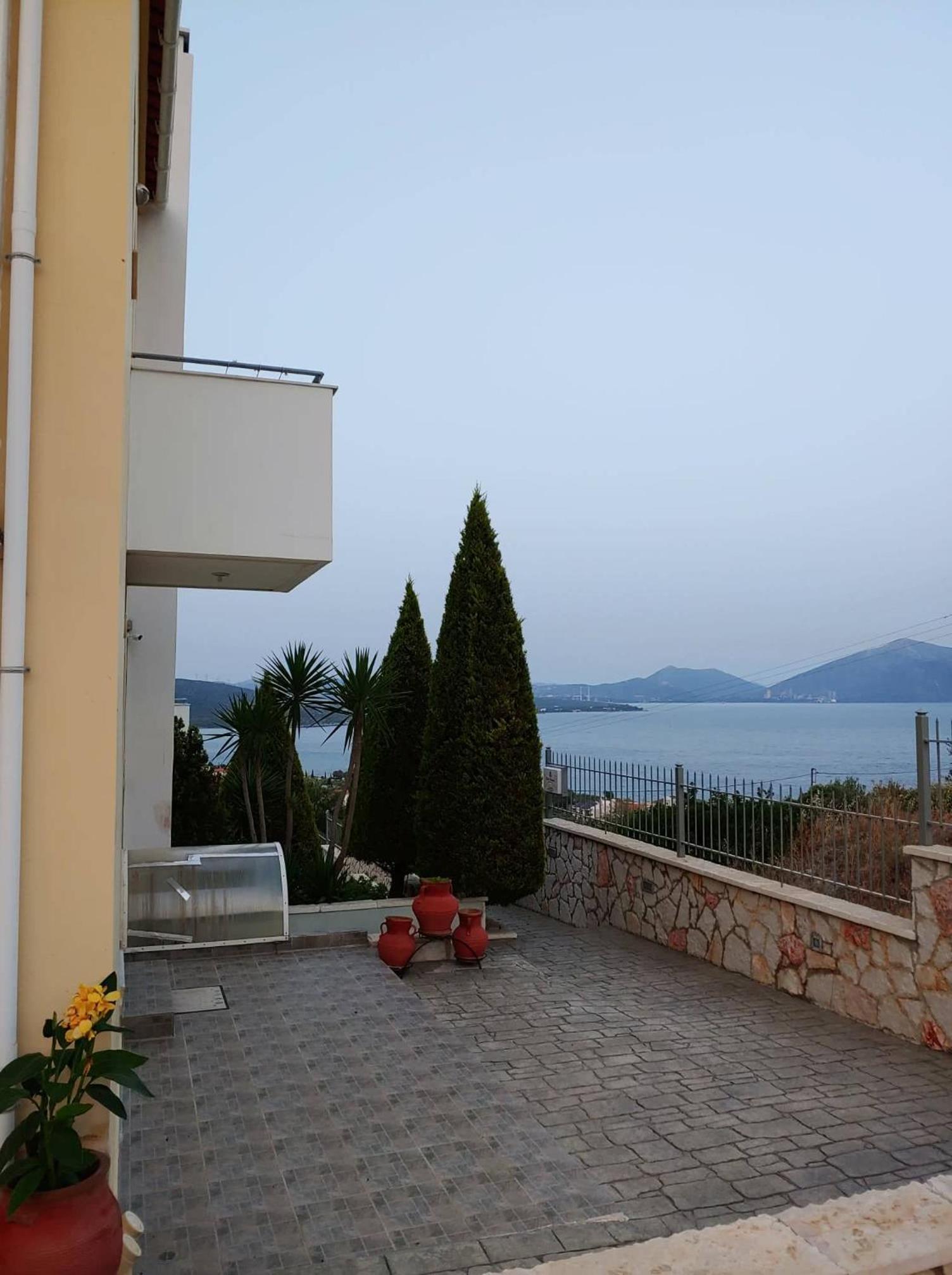 Villa Christine - Maisonettes with fireplace