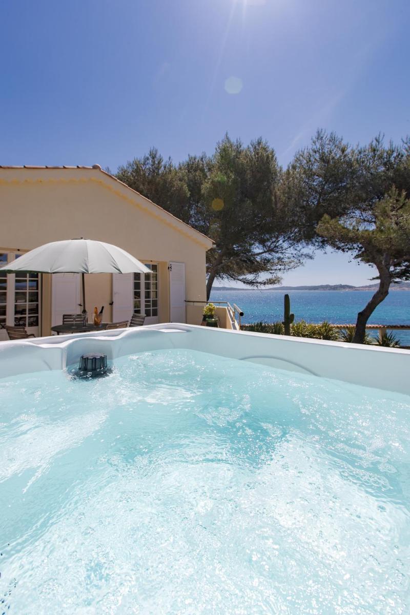 Villa Pointe Alègre