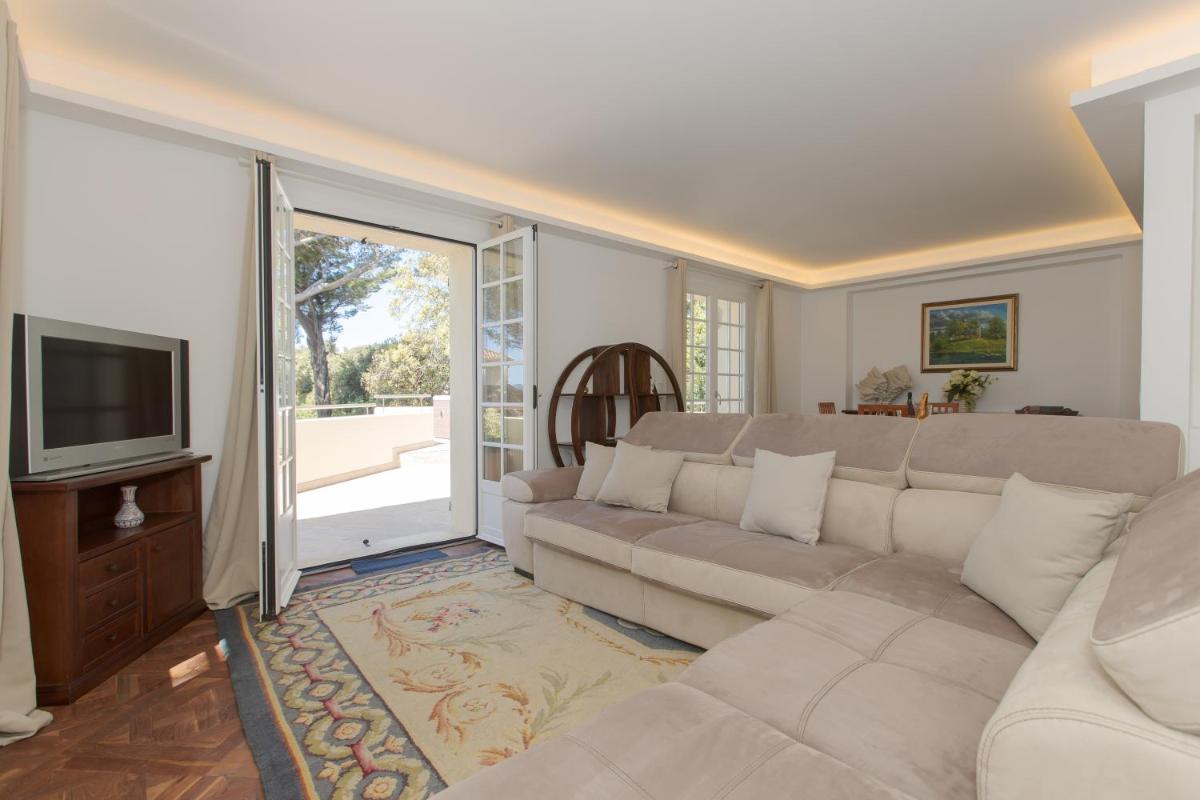 Villa Pointe Alègre