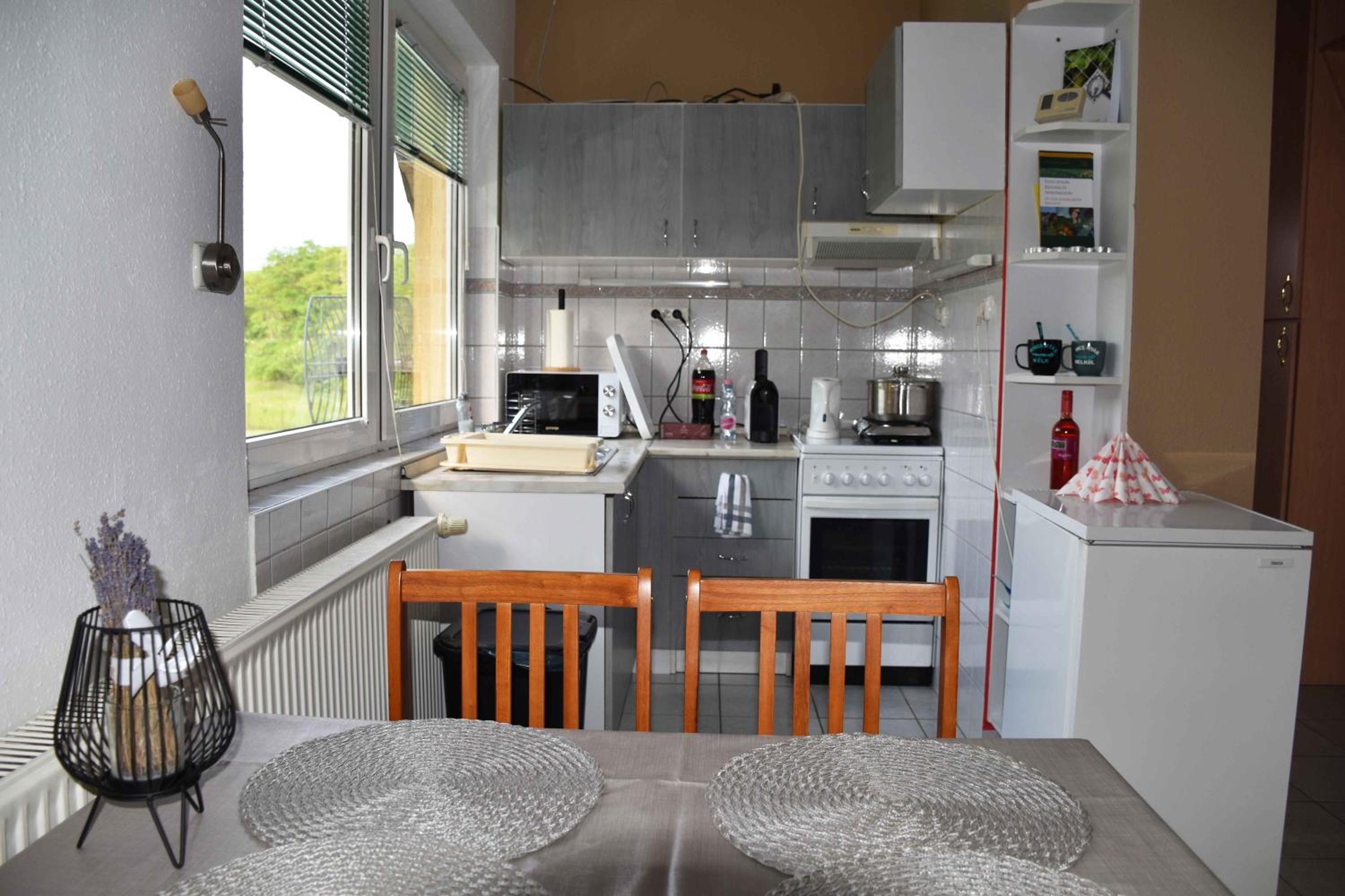 Pilikán Apartments - Park, Agroturism, Vineyard & farm view 2