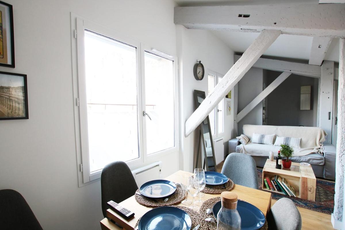 GuestReady - Comfy Attic Apartment near Grand Théâtre view 4