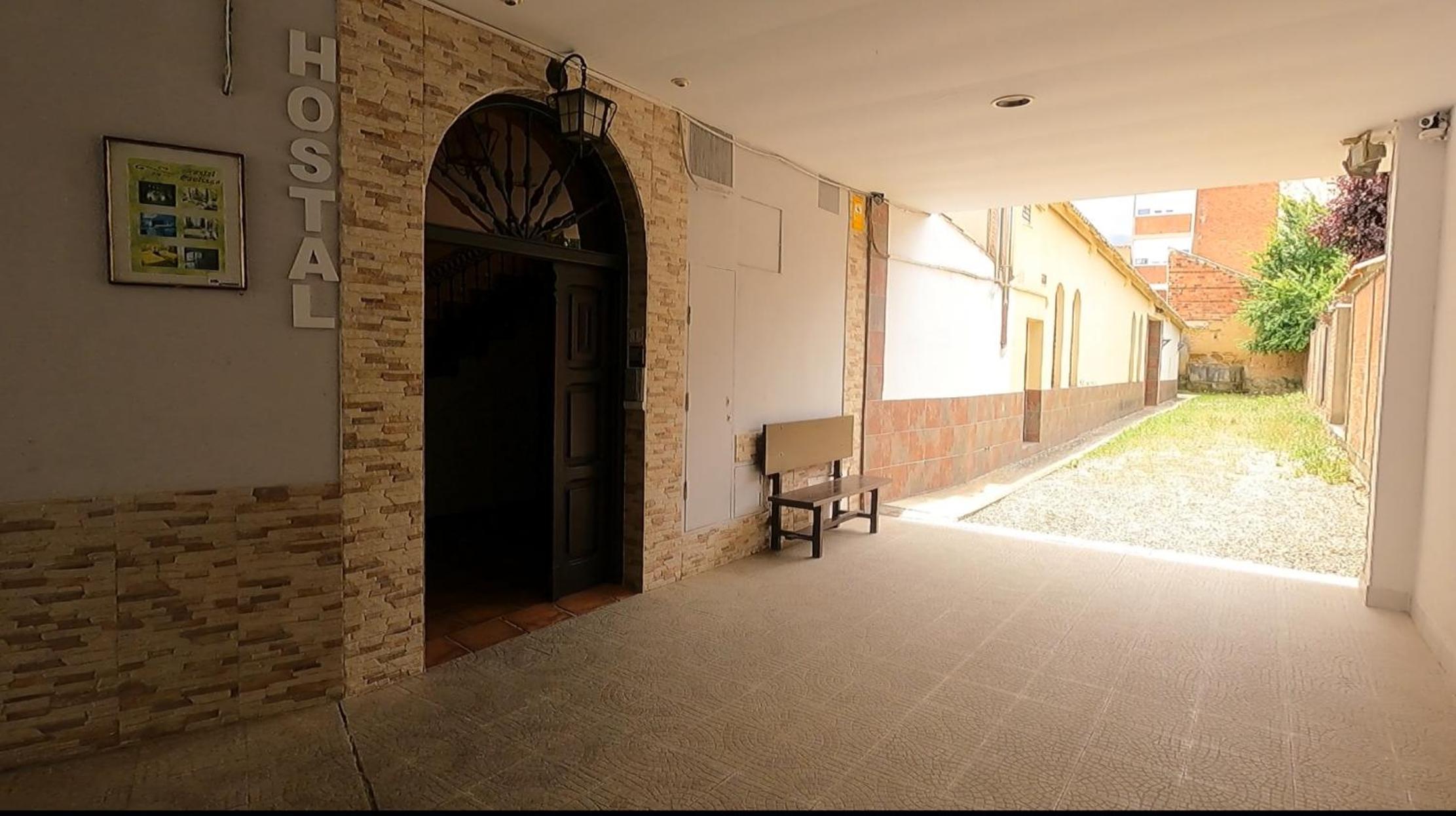 Hostal Santiago view 4