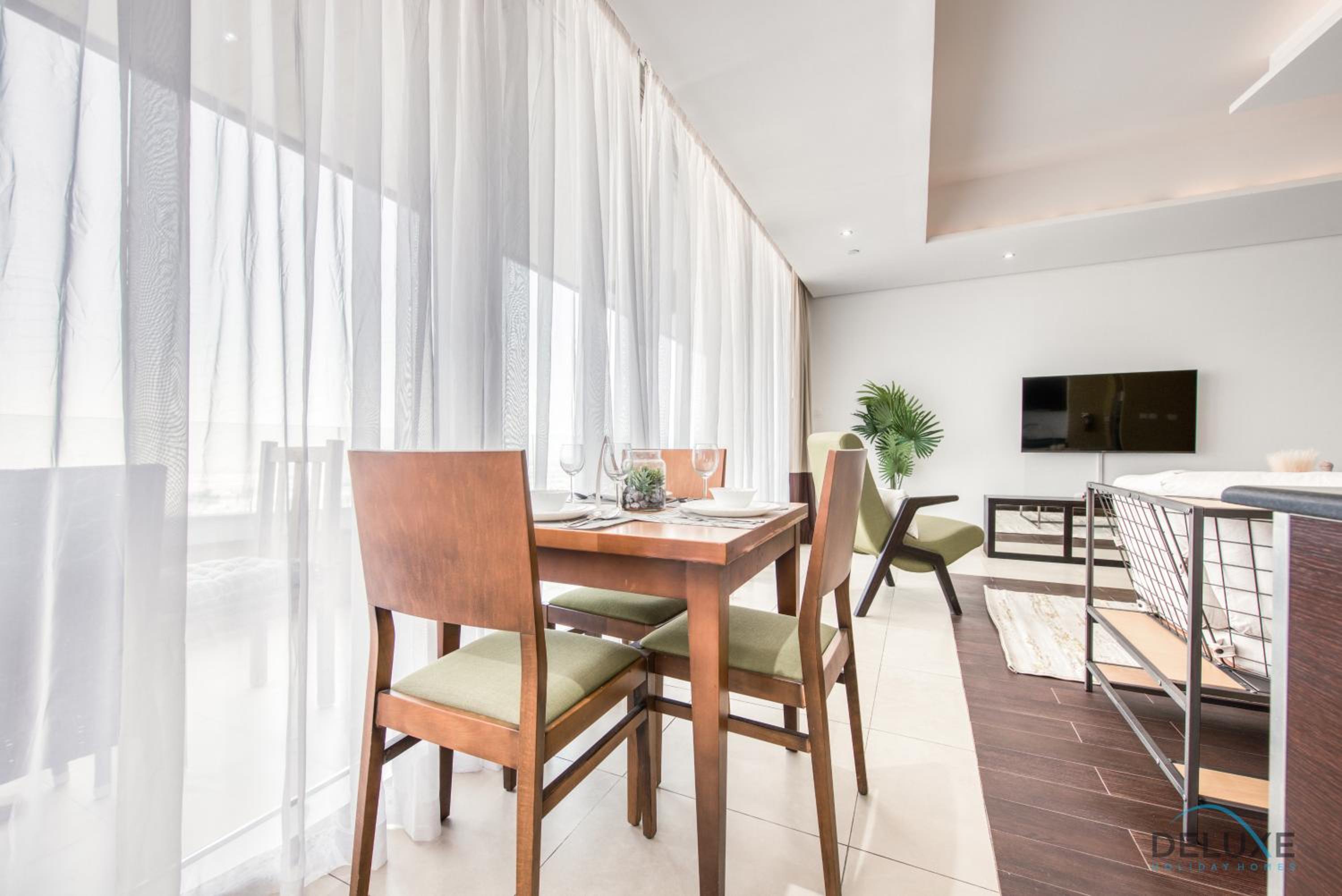 Homely 1BR at The Matrix Dubai Sports City by Deluxe Holiday Homes