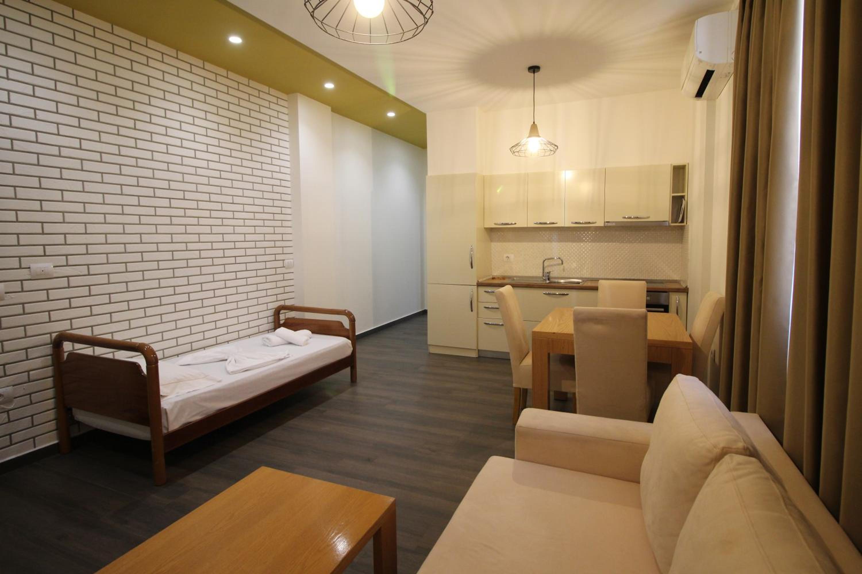 Sunrise Luxury Apartments