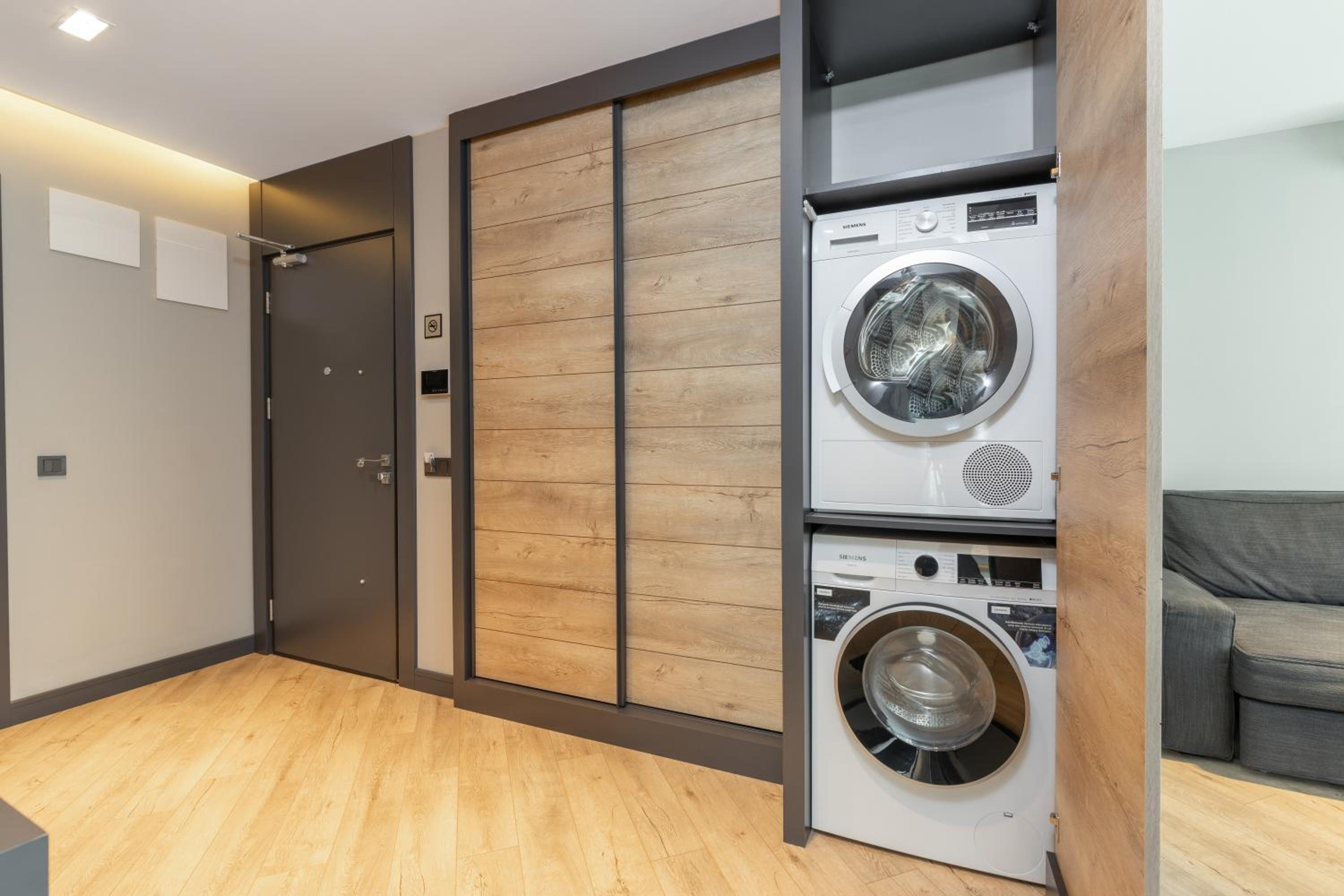 Z-Suites - Image 111