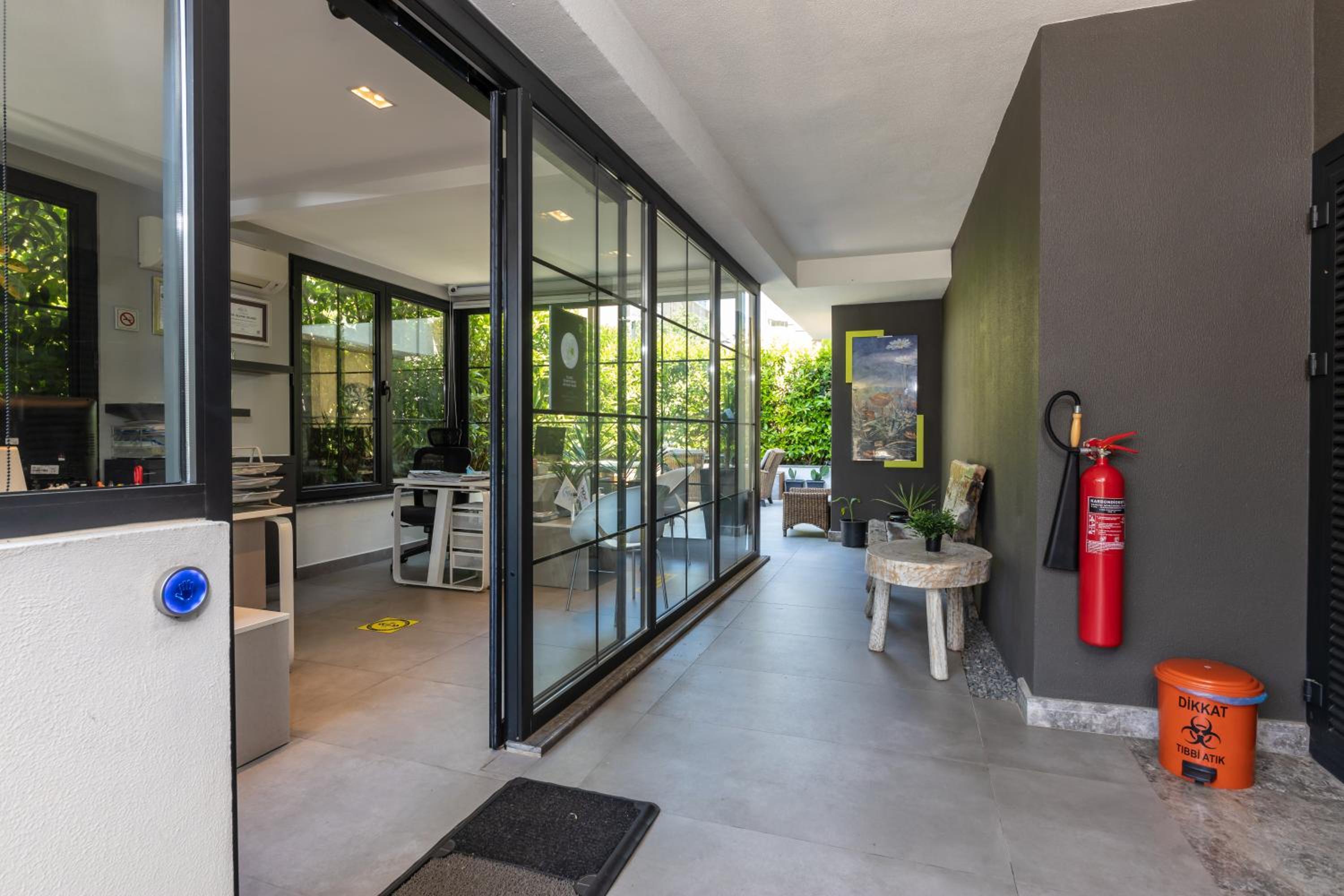 Z-Suites - Image 115