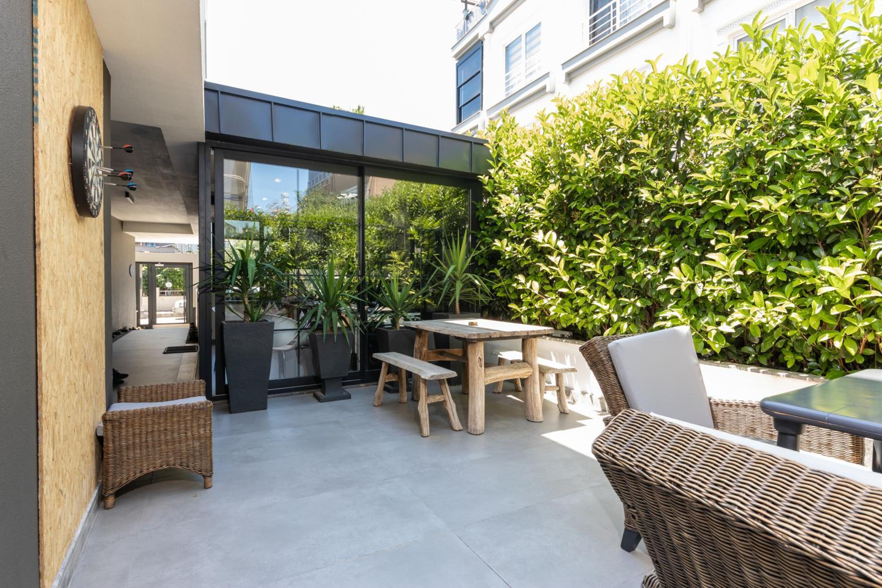 Z-Suites - Image 118