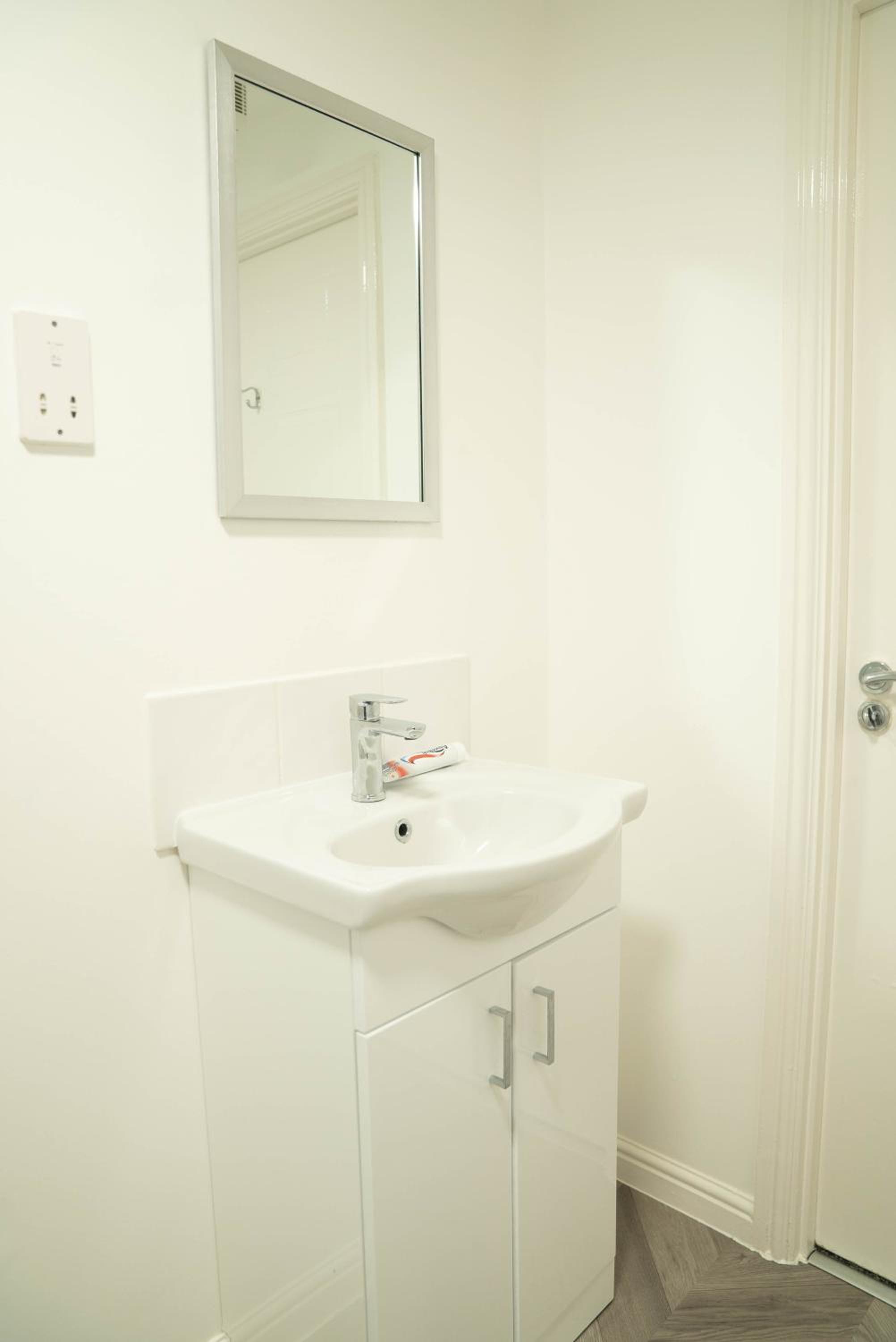 Photo 40