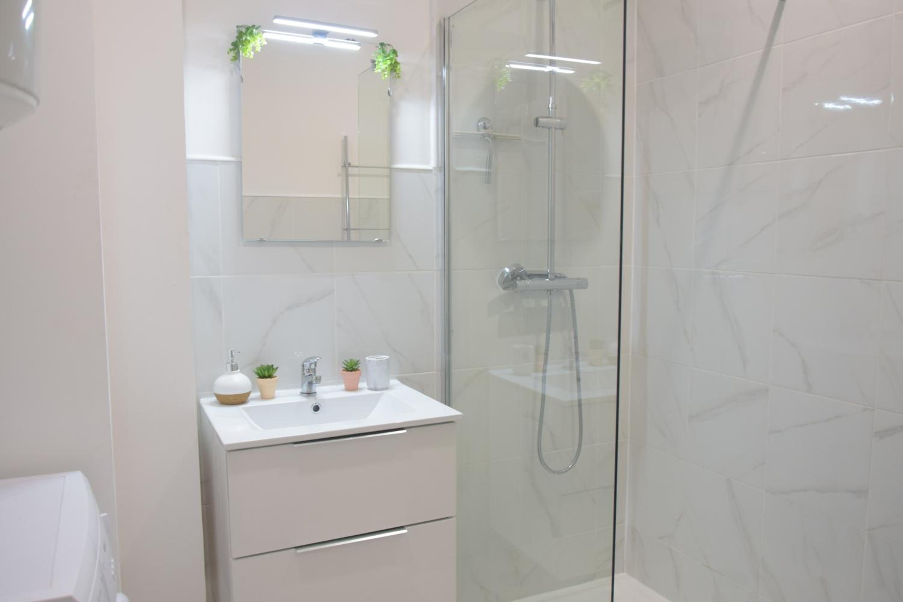 - Luxury Appart Climatisé Plage -