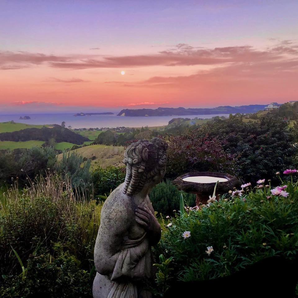 Bayview Valley Lodge Bed & Breakfast