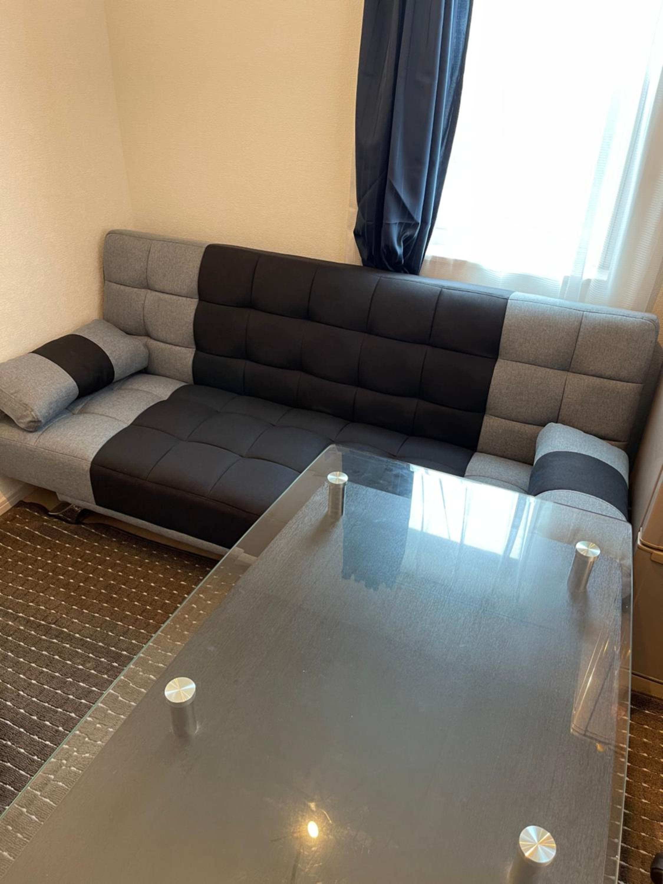 Bessalov Home 1st room friendly house
