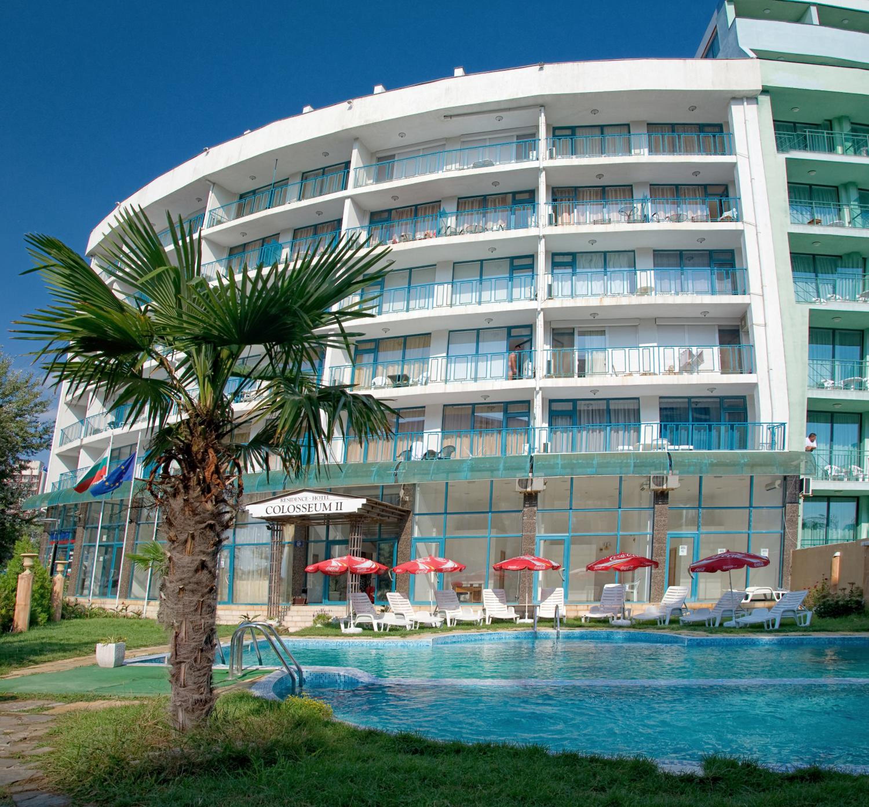 Top-located Beach Apartment with Balcony