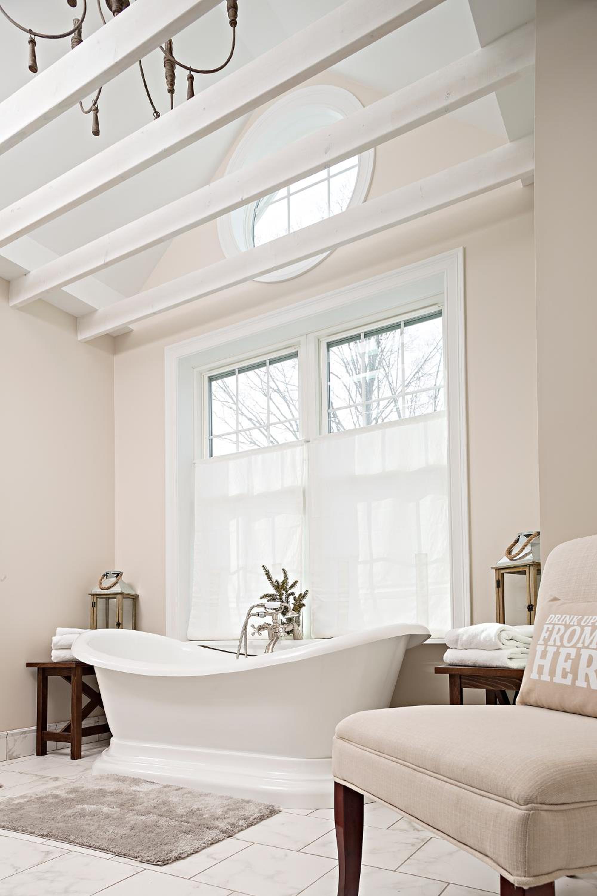 506 On the River Inn Woodstock - Property Image 1