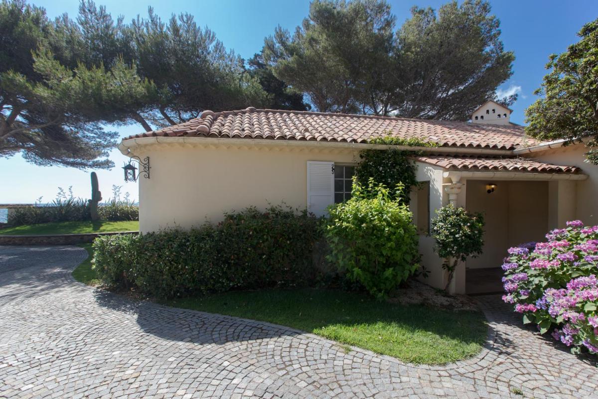 Villa Pointe Alègre