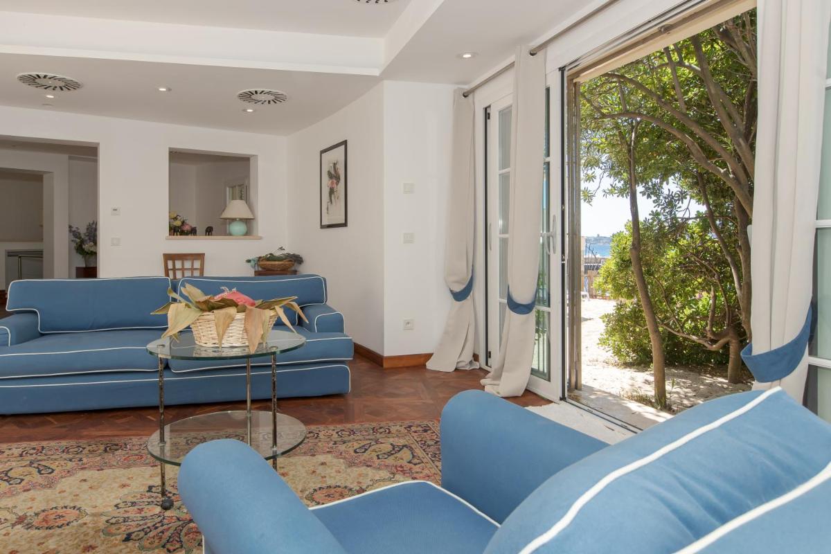 Villa Pointe Alègre