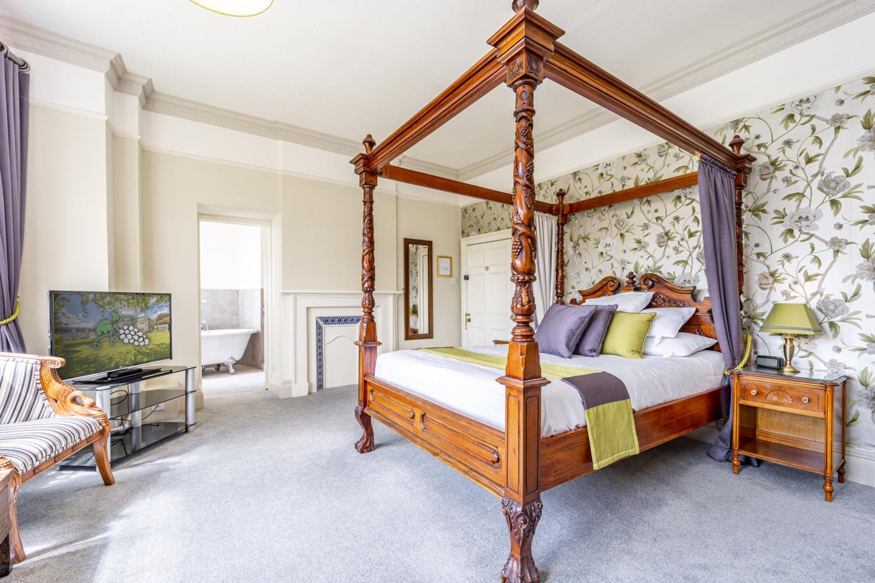 Leigh Park Country House Hotel & Vineyard, BW Signature Collection