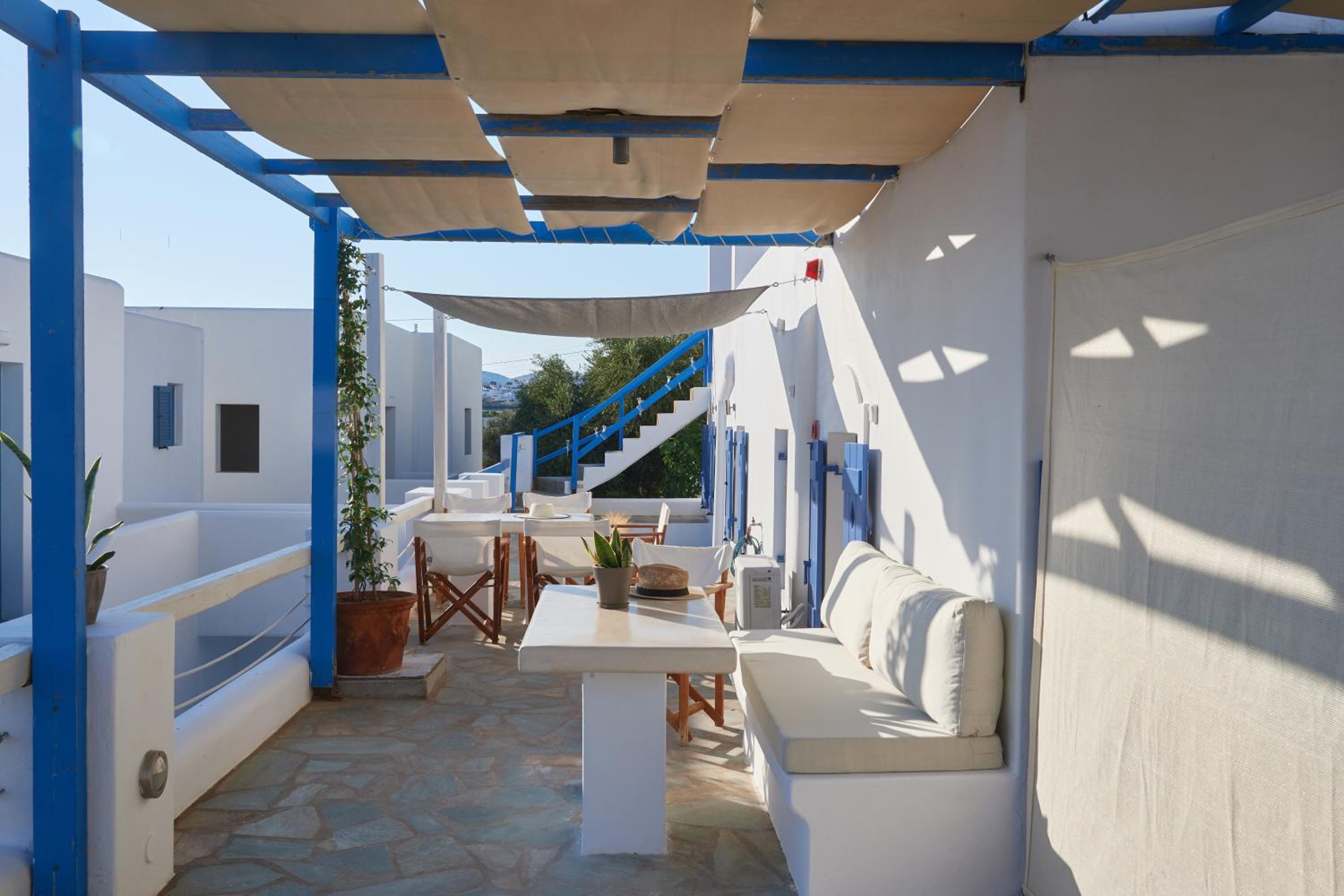 Cleopatra Seaside Homes, Logaras, Paros
