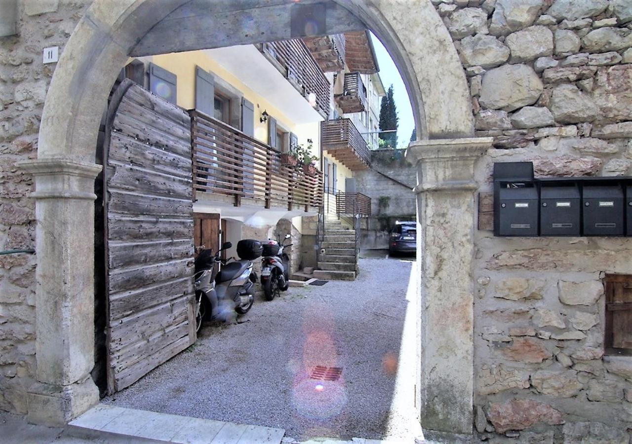 Photo 24