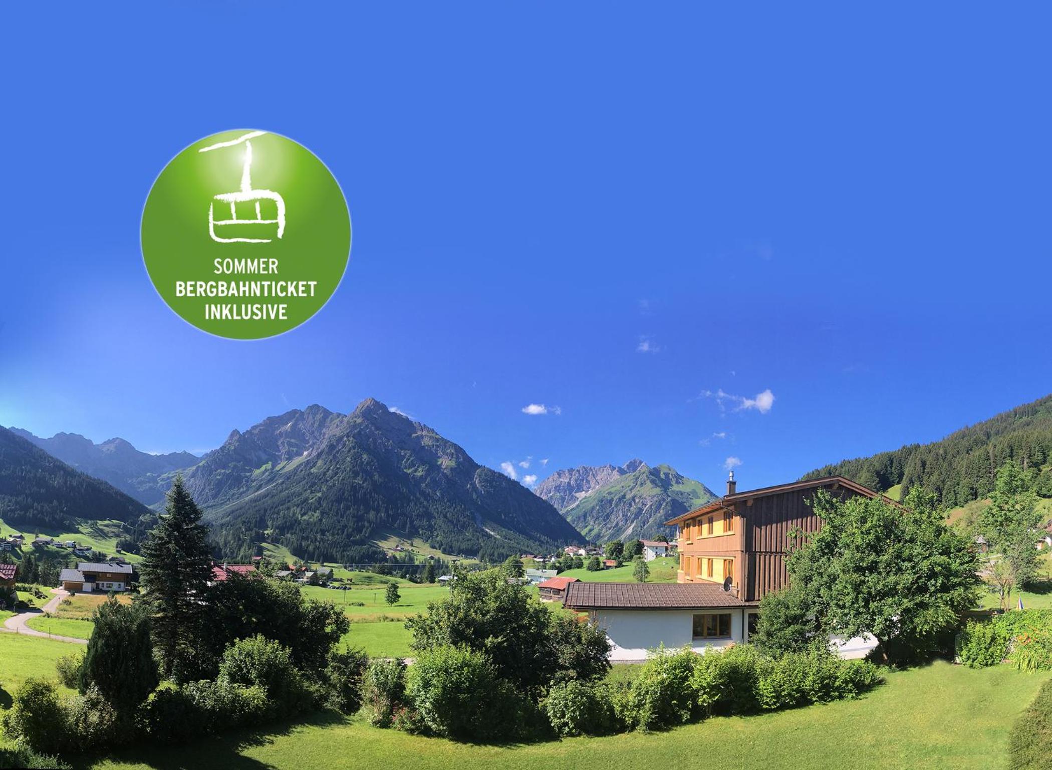 Ahorn Chalet Mittelberg view 3