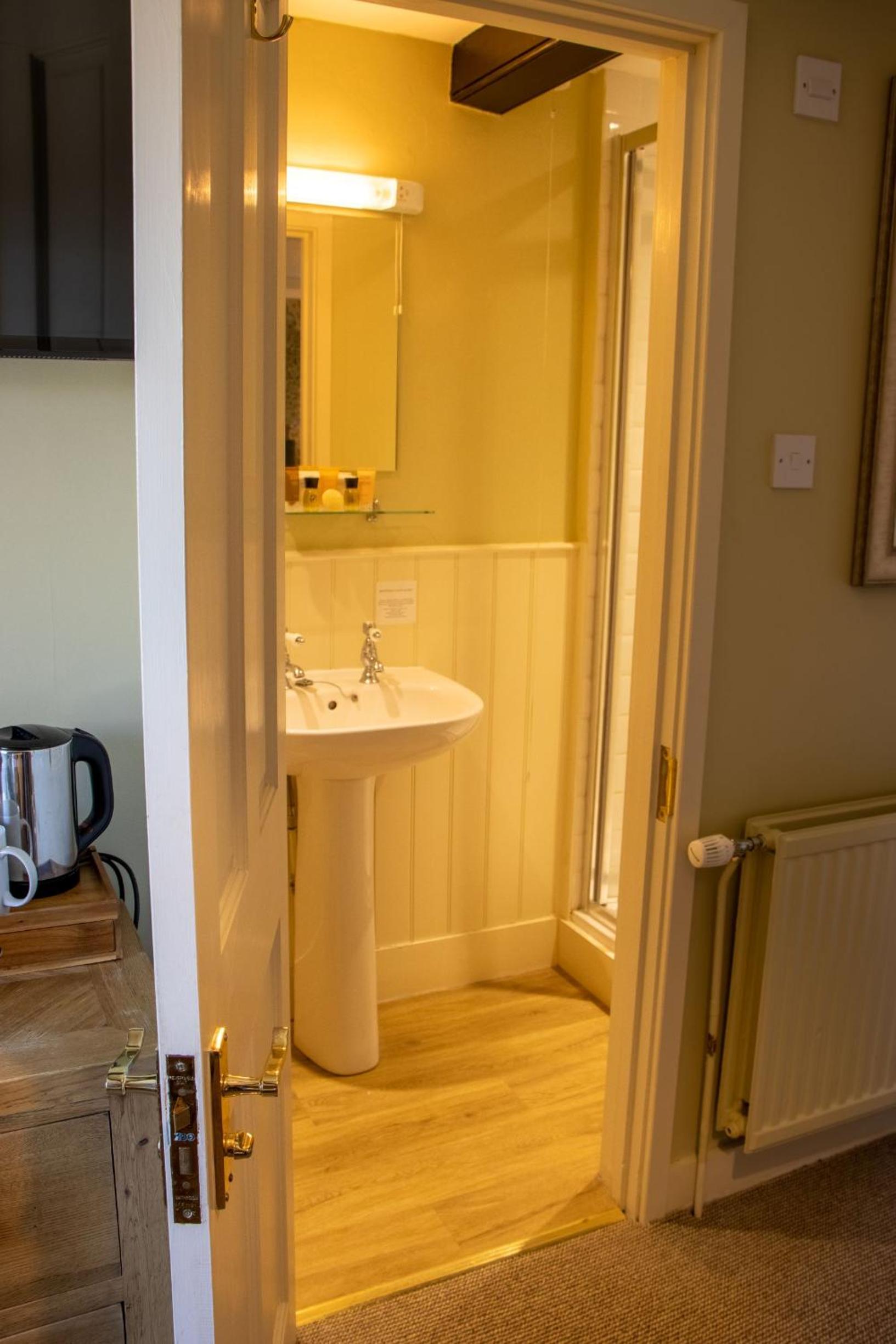 Marlborough Vacations - The Green Dragon - Property Image 9