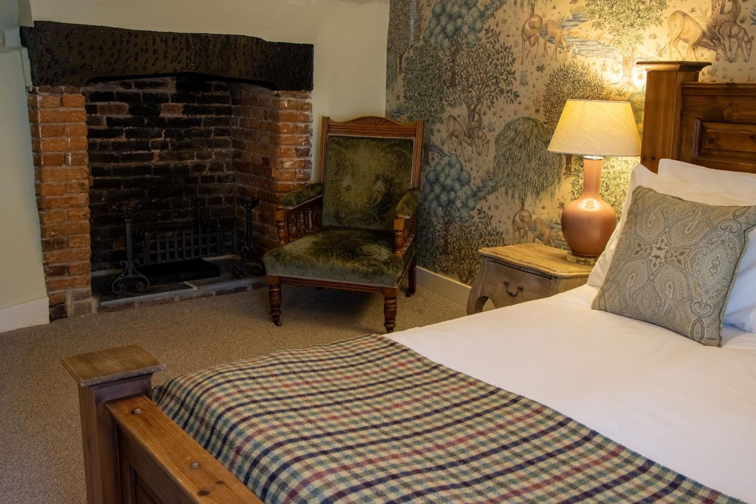 Marlborough Vacations - The Green Dragon - Property Image 18