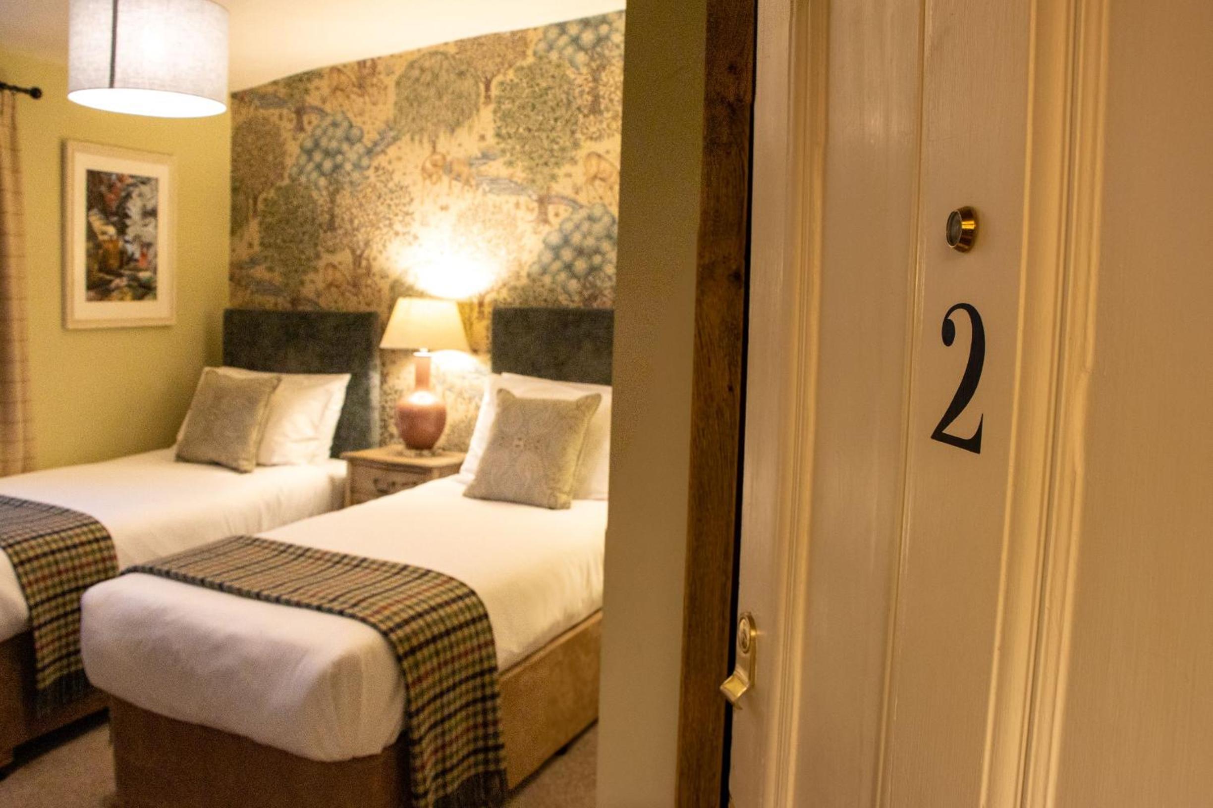 Marlborough Vacations - The Green Dragon - Property Image 25