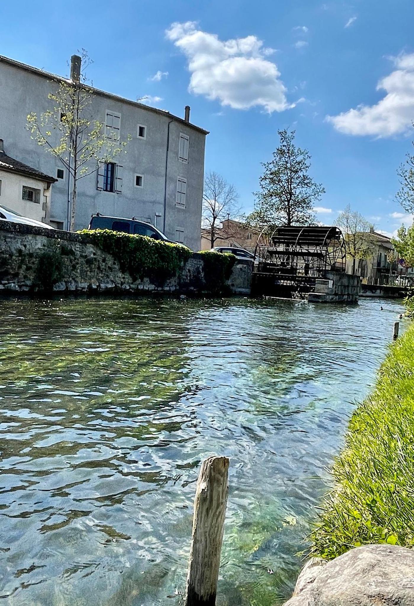 Quai du Félibre