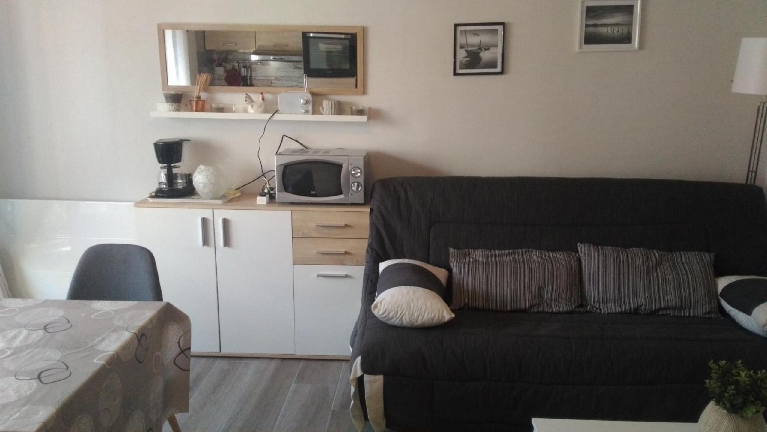 Studio centre Carroz CA210 photo 2