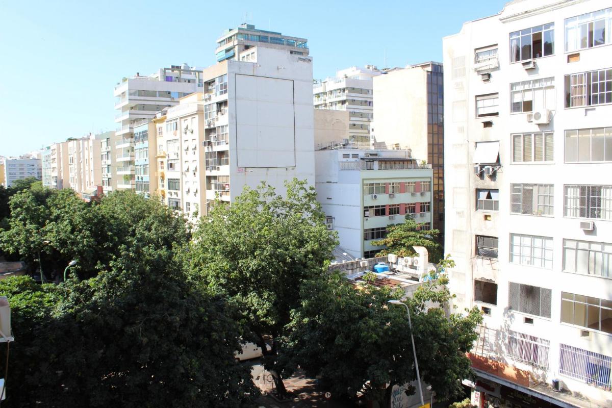 Pineapples VP601 - Apartamento em Ipanema na esquina de Farme de Amoedo