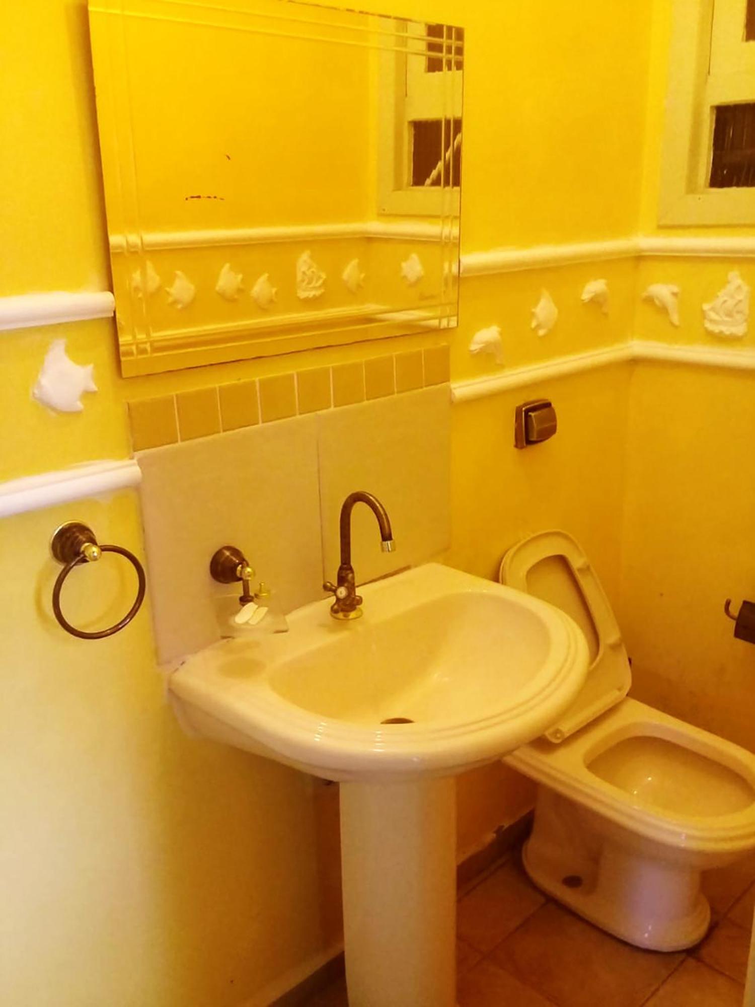 Casa com Piscina, Jardim e Vista Incrível para o mar