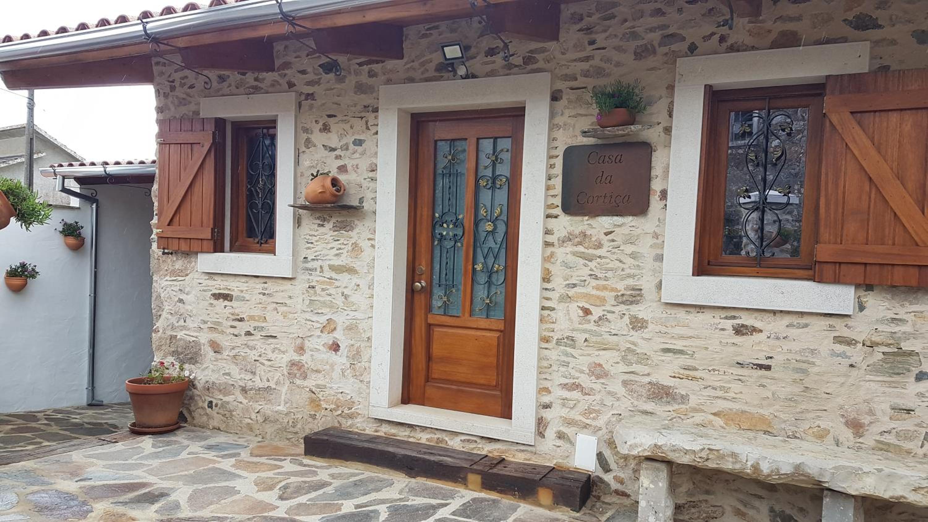 Casa da Cortiça view 2