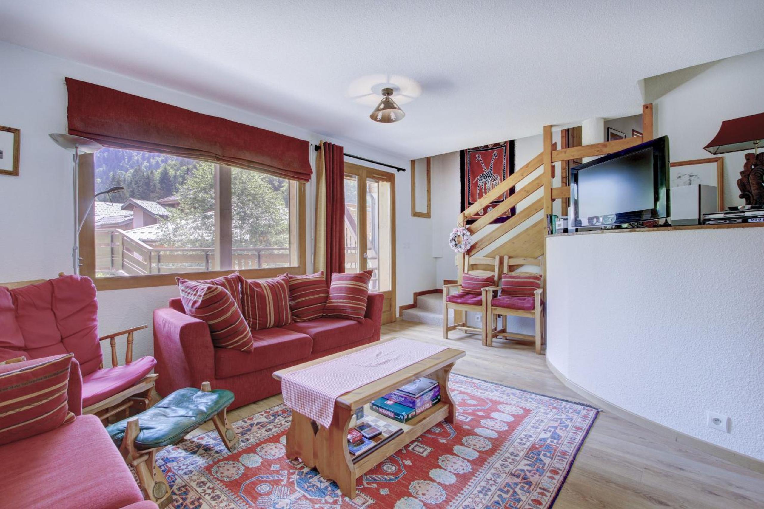 Chalets de Nyon view 2