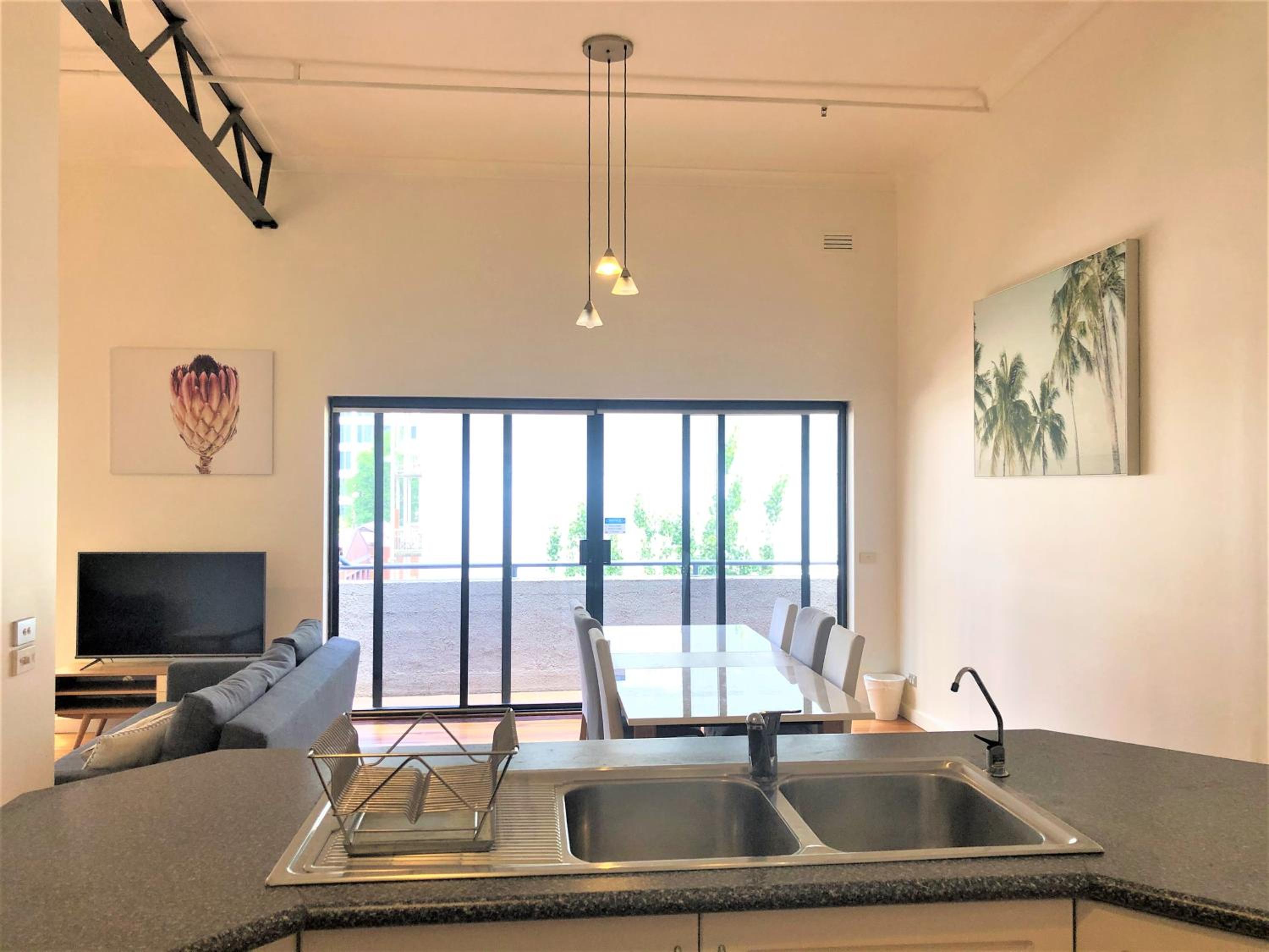 ReadySet Apartments on King