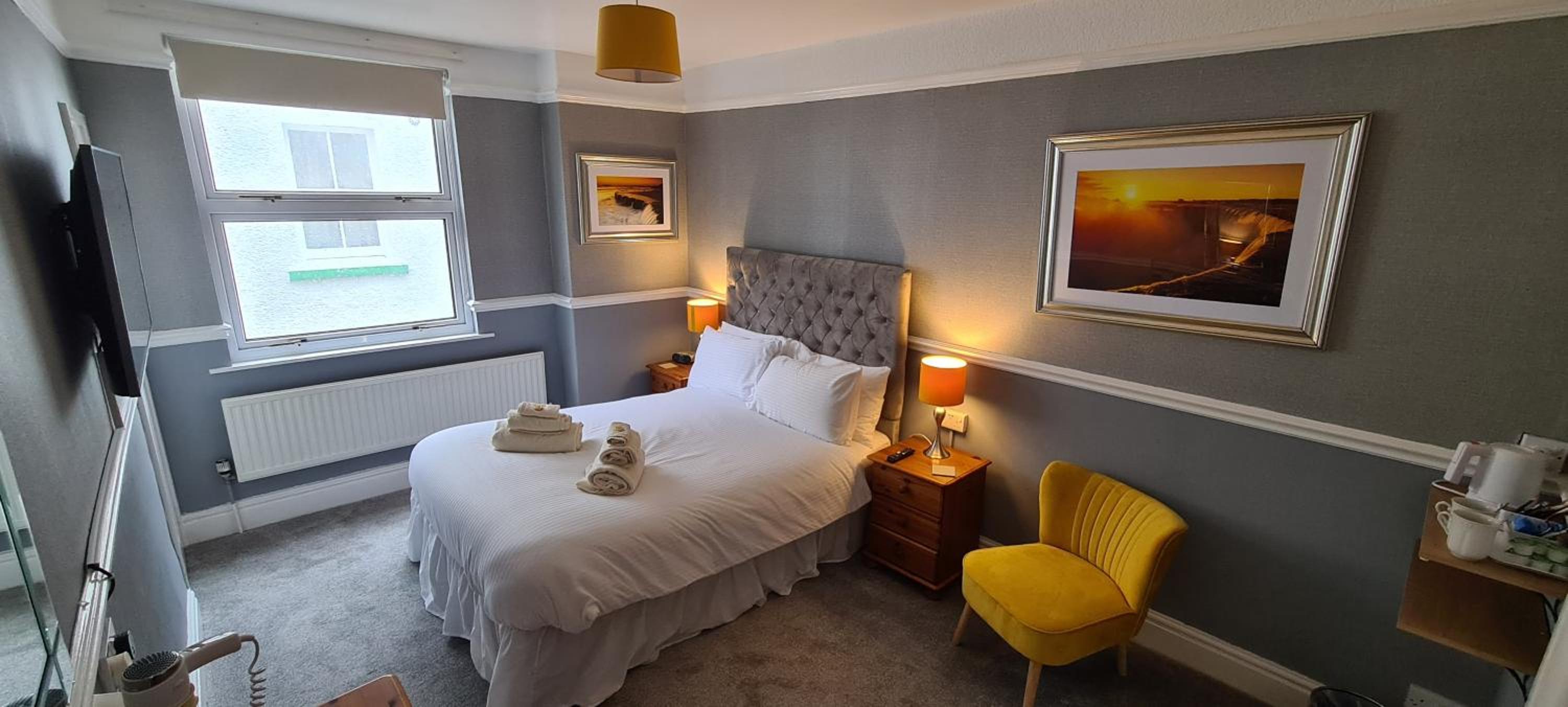 Sunnycroft Private Hotel view 3